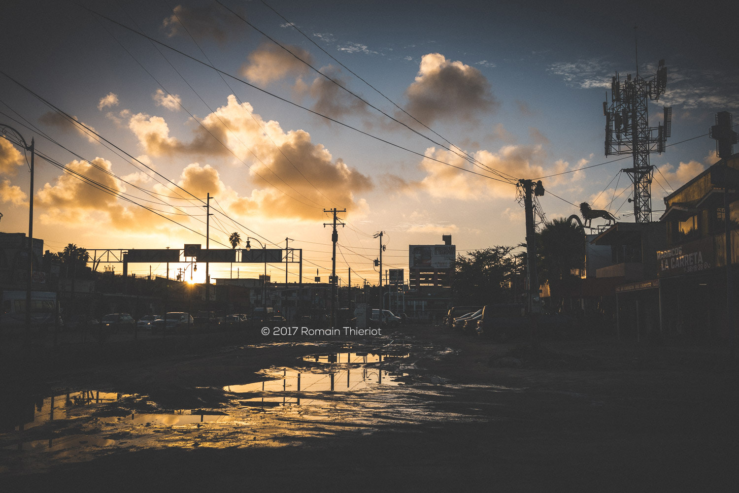 35mm F2.0 sample photo. Sunset in tijuana photography