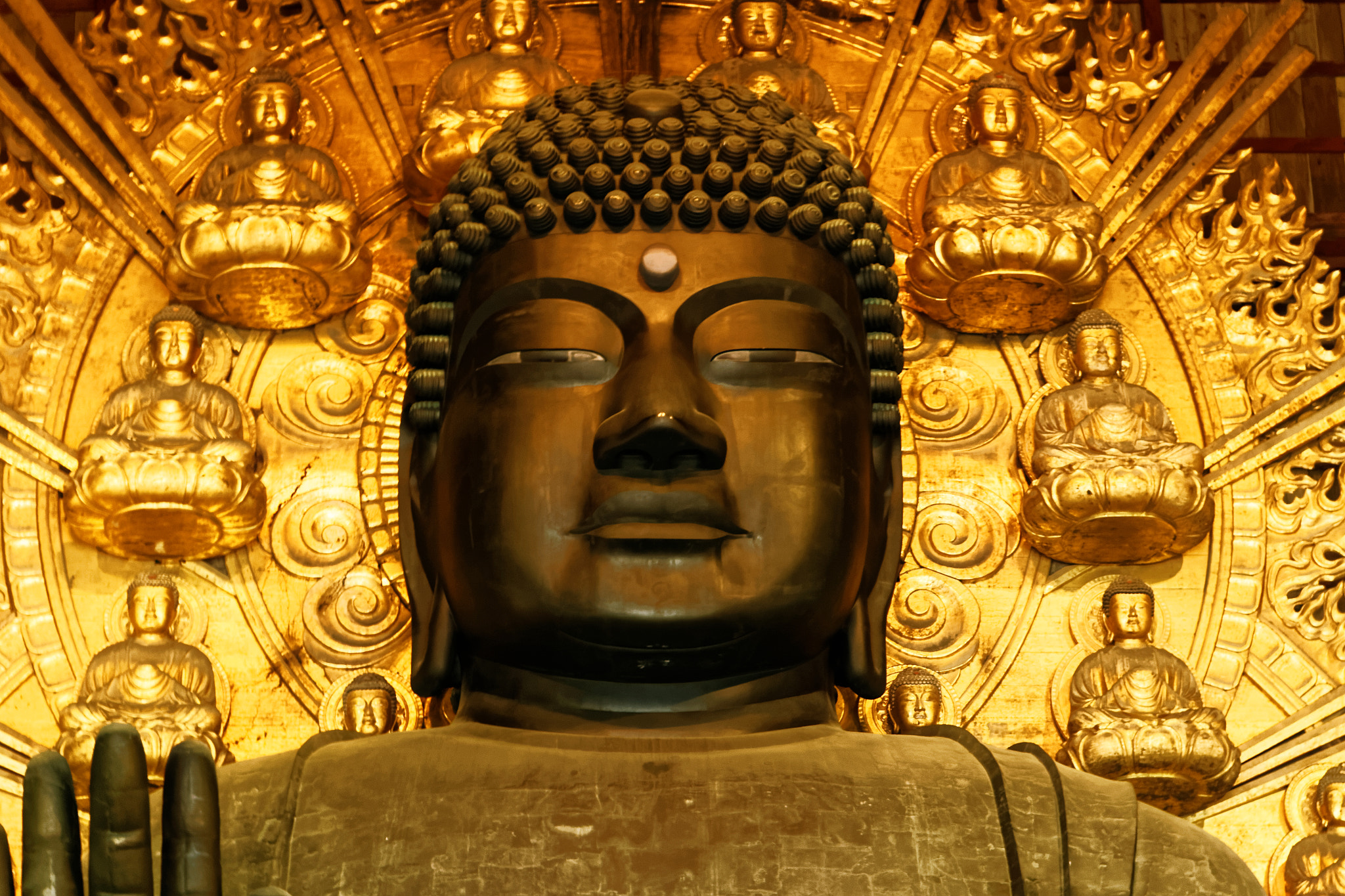 Canon EOS M2 sample photo. Buddha statue photography