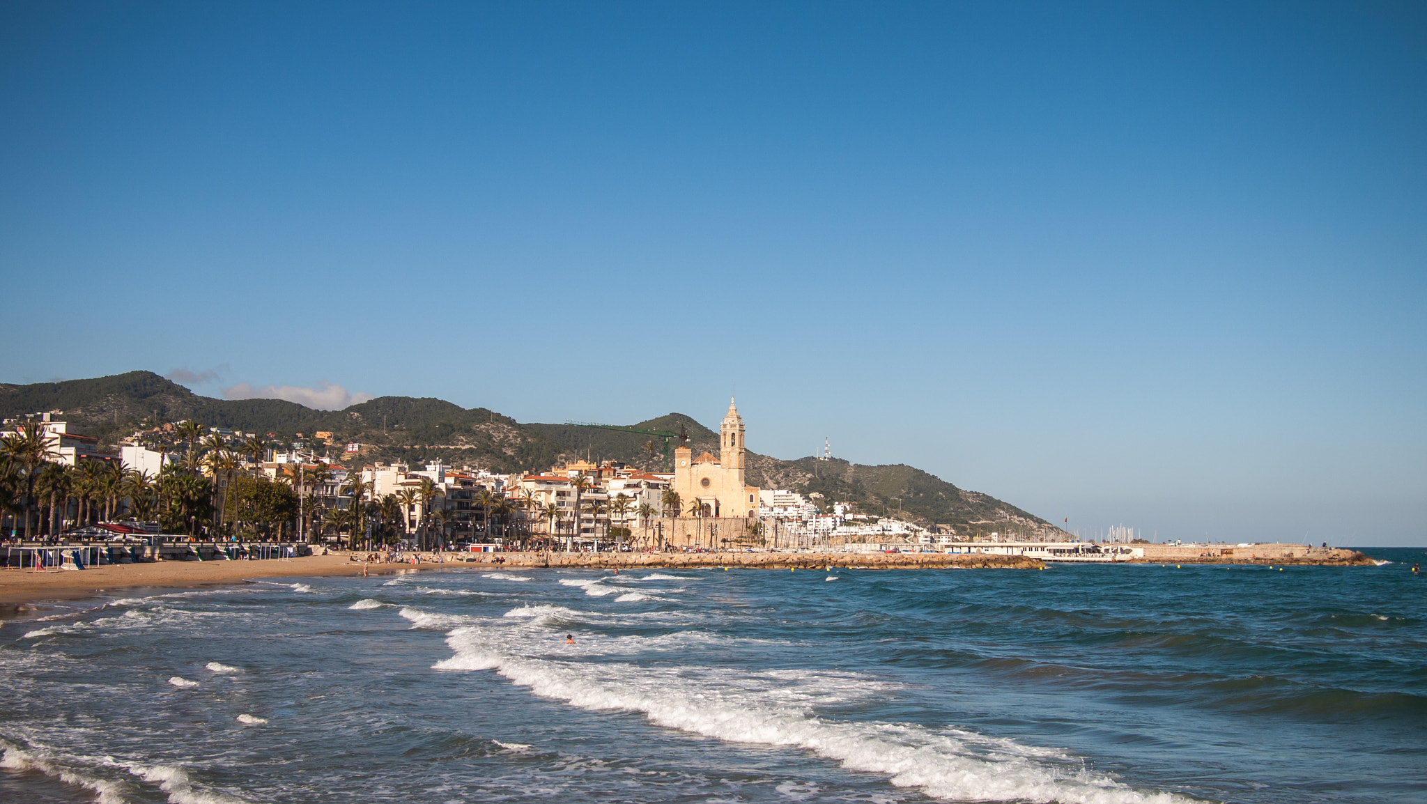 Olympus PEN E-P1 + Panasonic Lumix G 20mm F1.7 ASPH sample photo. View of the sitges church photography