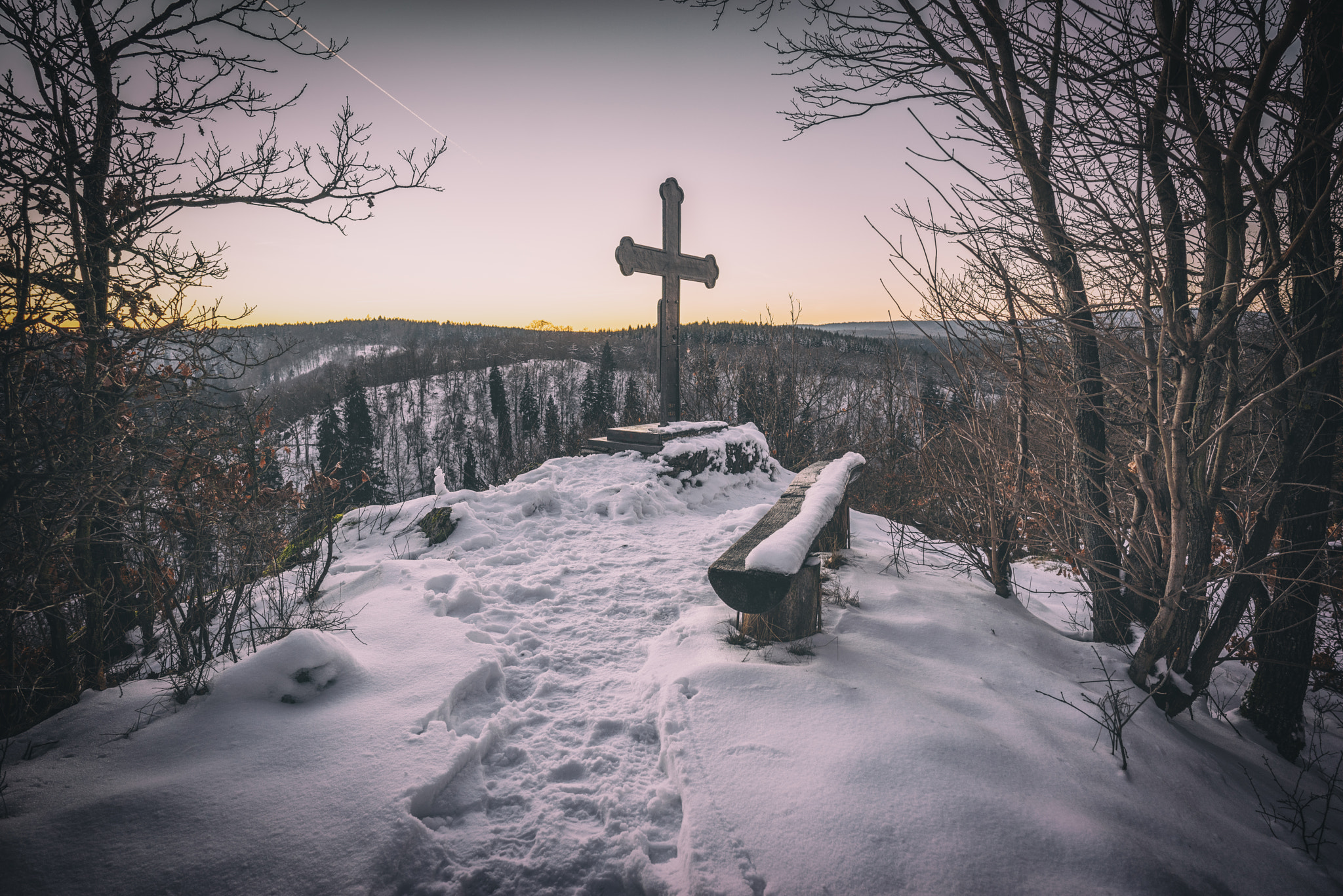 Sony a7R + ZEISS Batis 18mm F2.8 sample photo. Mägdetrappe photography