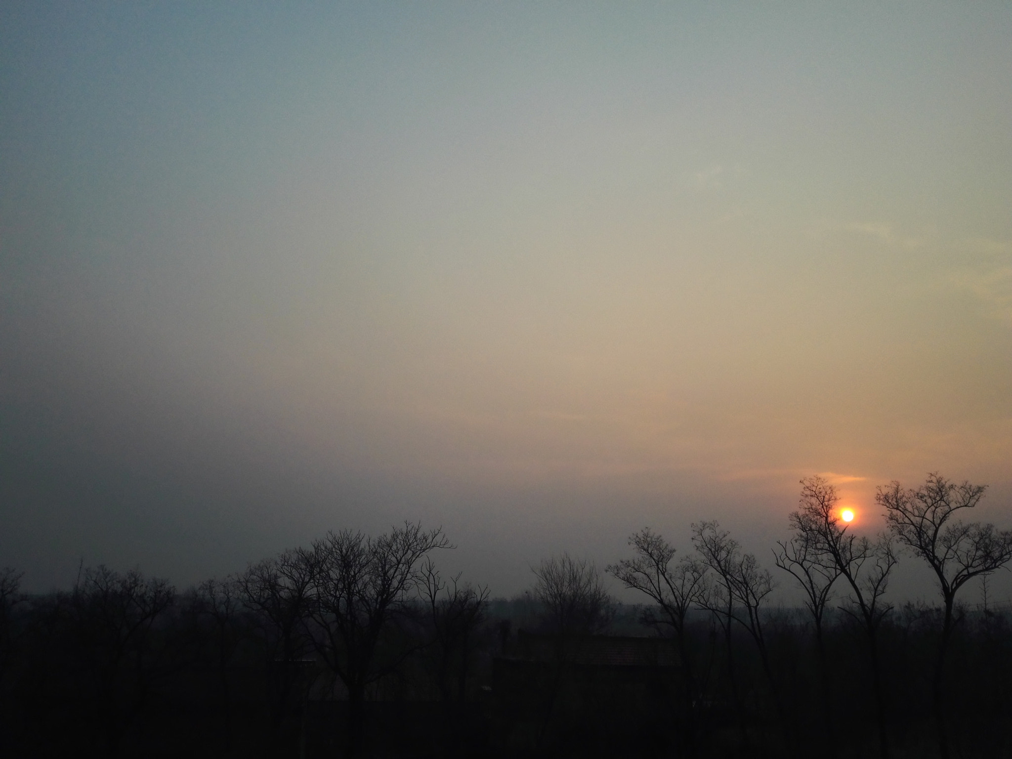 HUAWEI PE-TL20 sample photo. Setting sun rays photography