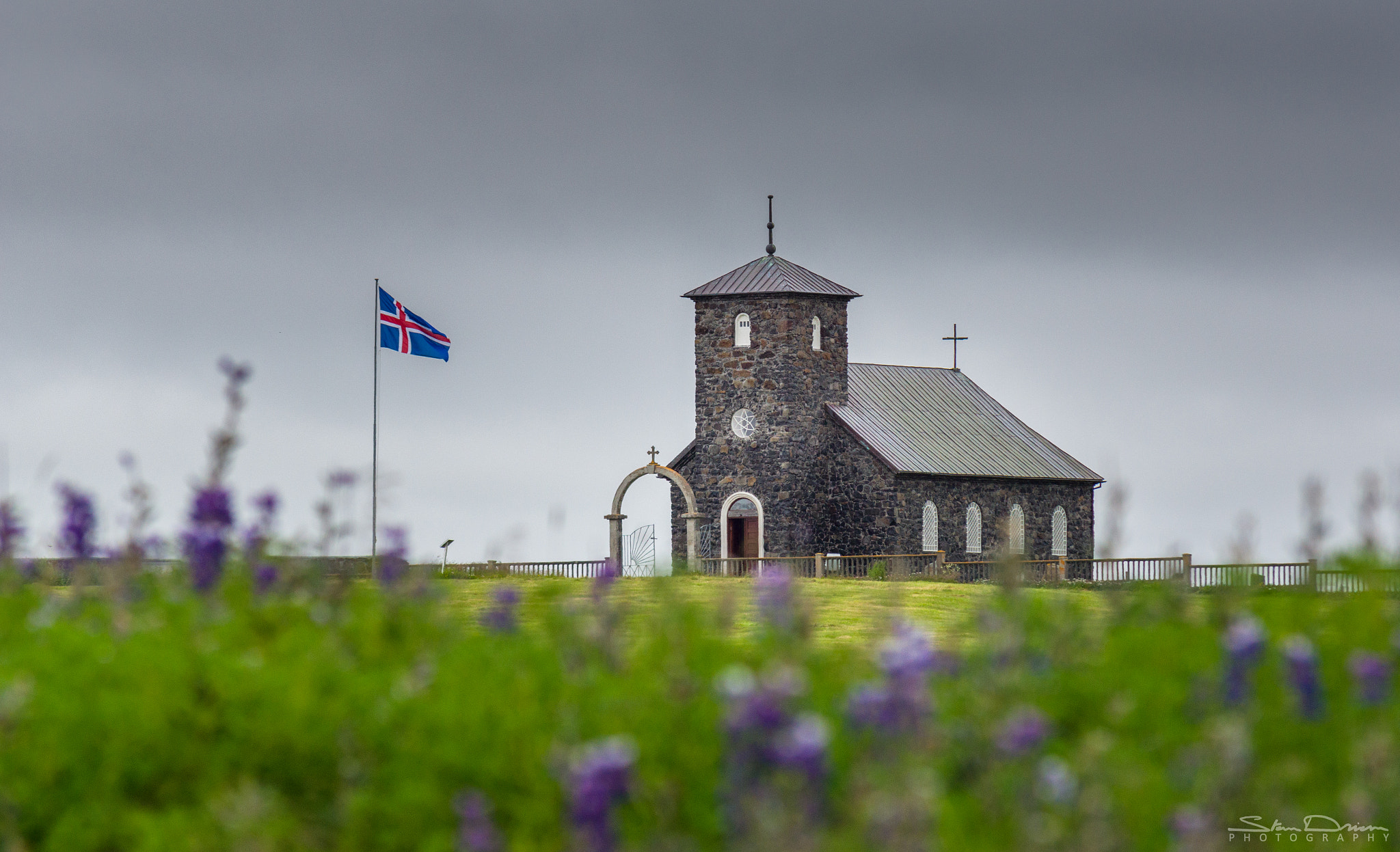 Sony SLT-A77 + Sigma 70-200mm F2.8 EX DG Macro HSM II sample photo. Þingeyrakirkja church photography