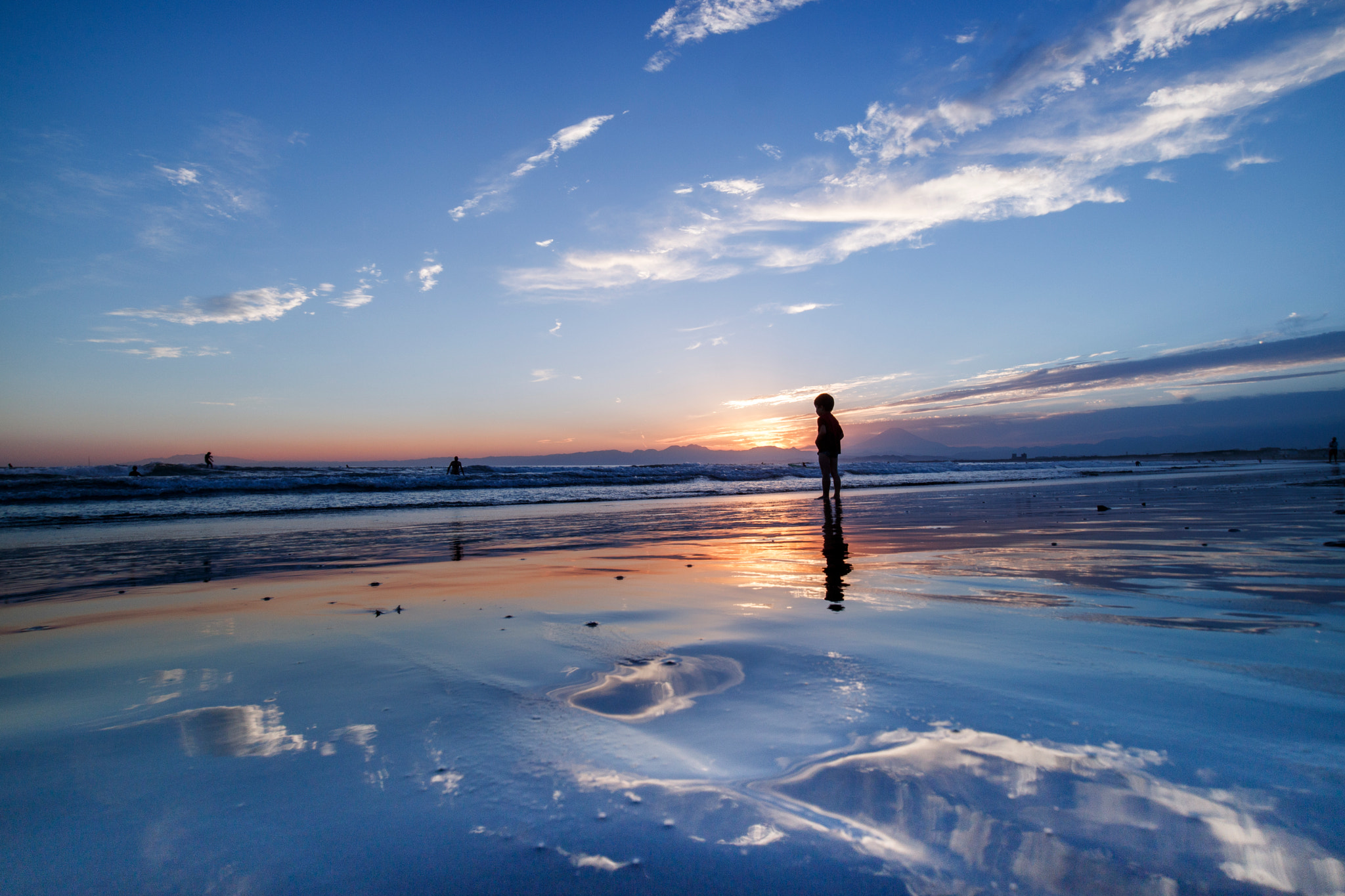 Canon EF-M 11-22mm F4-5.6 IS STM sample photo. See the sea photography