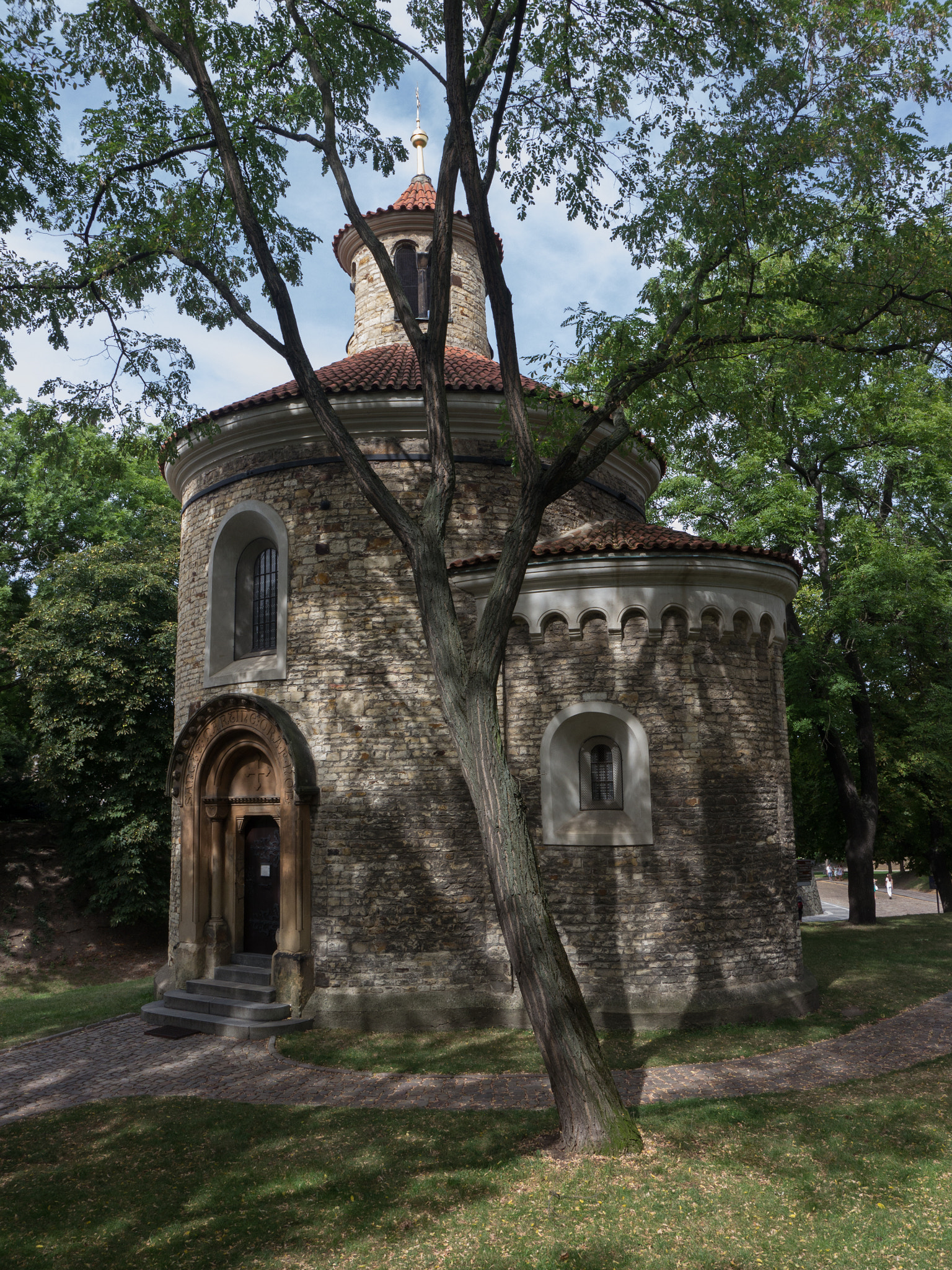 Panasonic Lumix DMC-GH2 sample photo. Small chapel photography