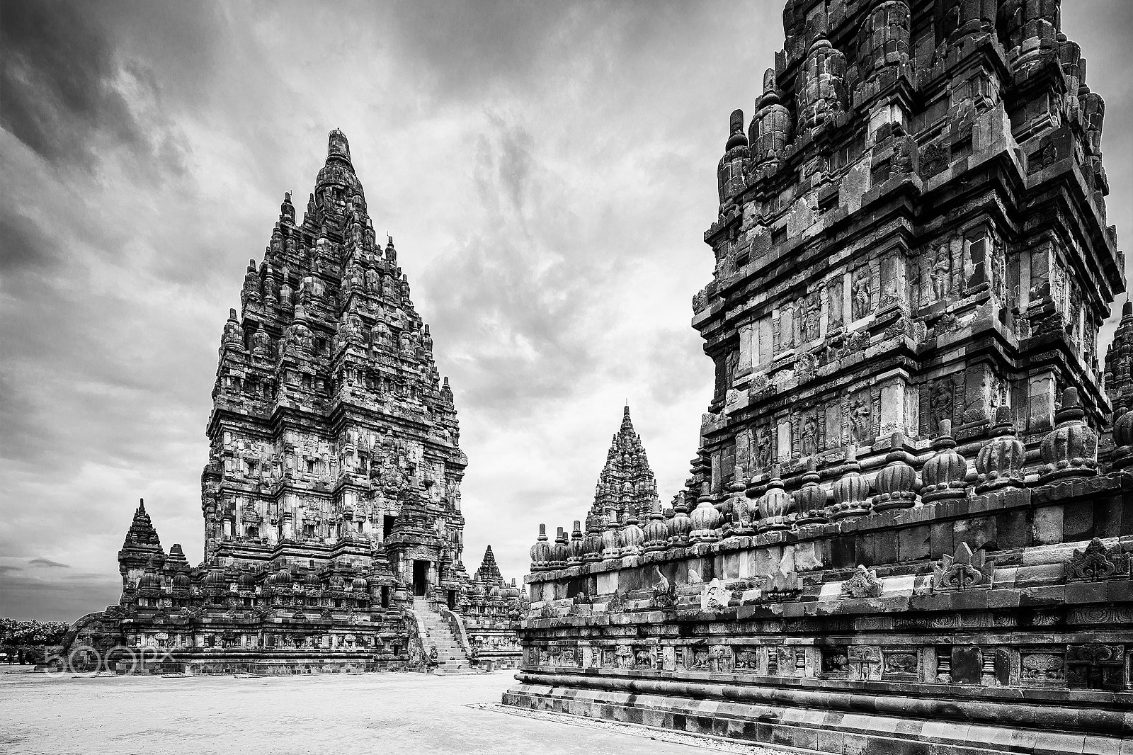 Canon TS-E 17mm F4L Tilt-Shift sample photo. Prambanan temple vi photography
