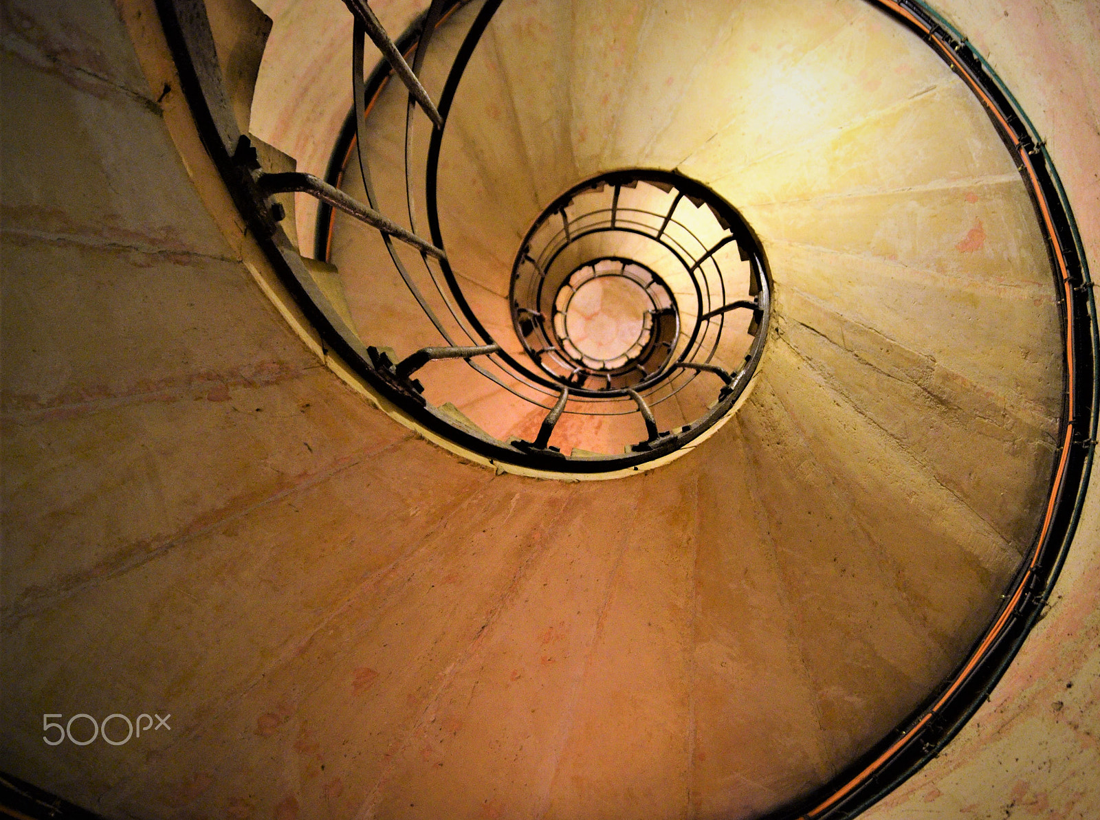 Nikon D5100 sample photo. Stairs inside paris arch de triomphe photography