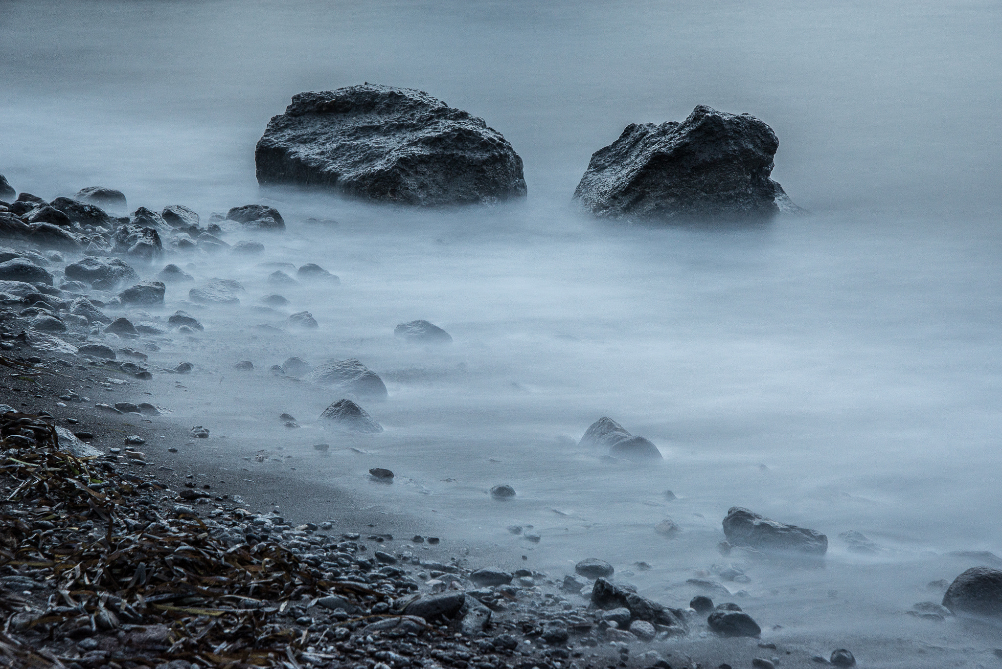 Nikon AF Nikkor 24-85mm F2.8-4D IF sample photo. Shore of time photography