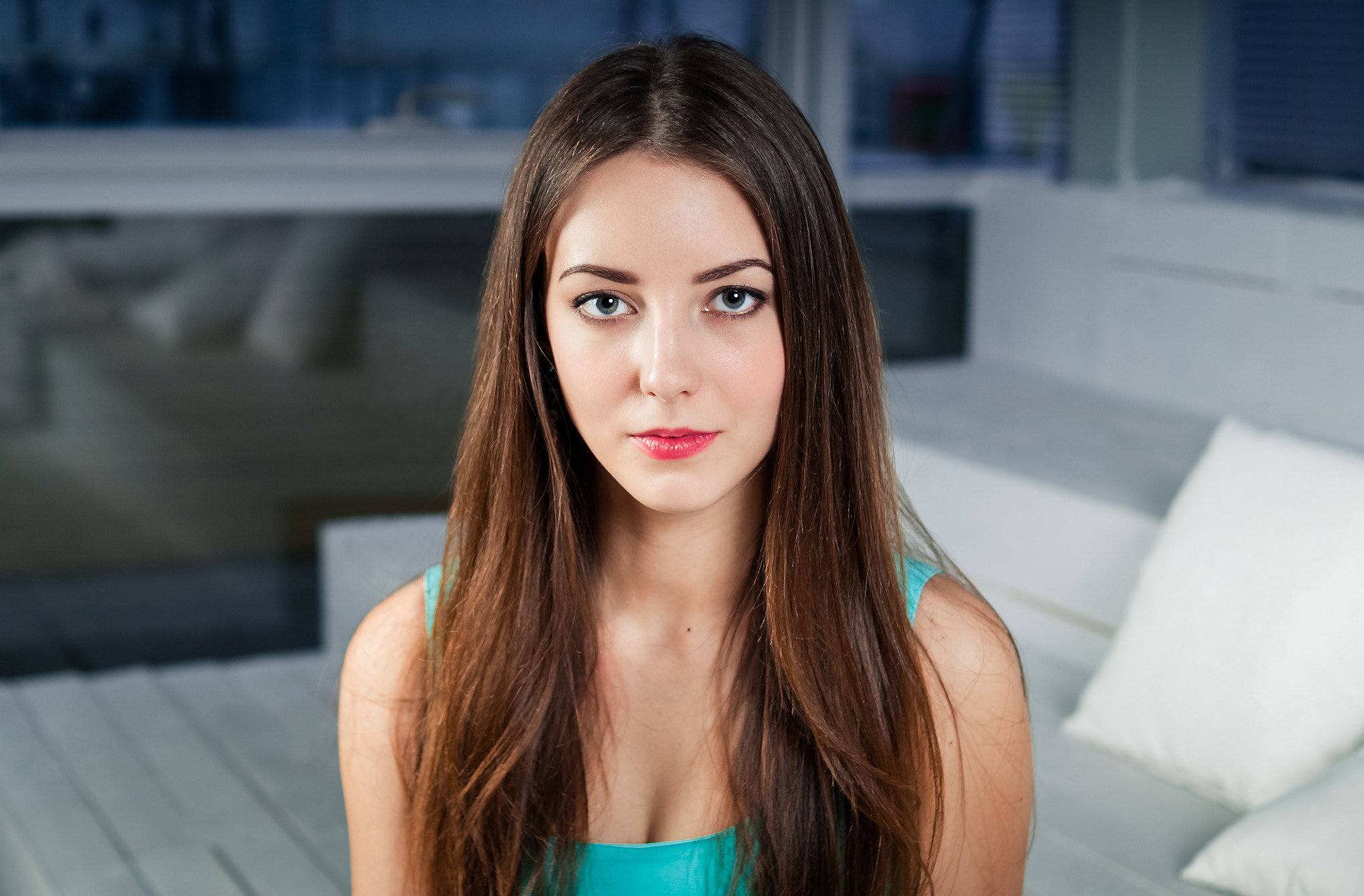 Sony DT 35mm F1.8 SAM sample photo. Blue paint portrait photography
