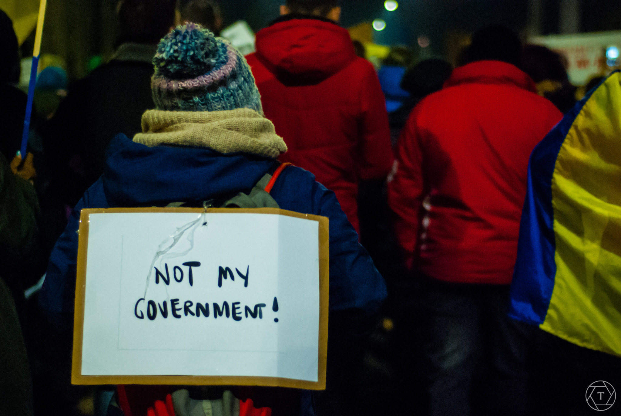 Nikon D80 + Nikon AF Nikkor 50mm F1.8D sample photo. Not our government! photography