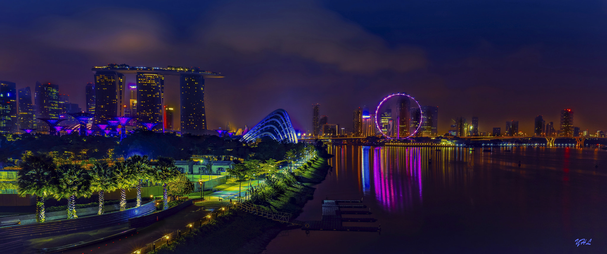Canon EF 16-35mm F4L IS USM sample photo. Singapore marina bay morning photography
