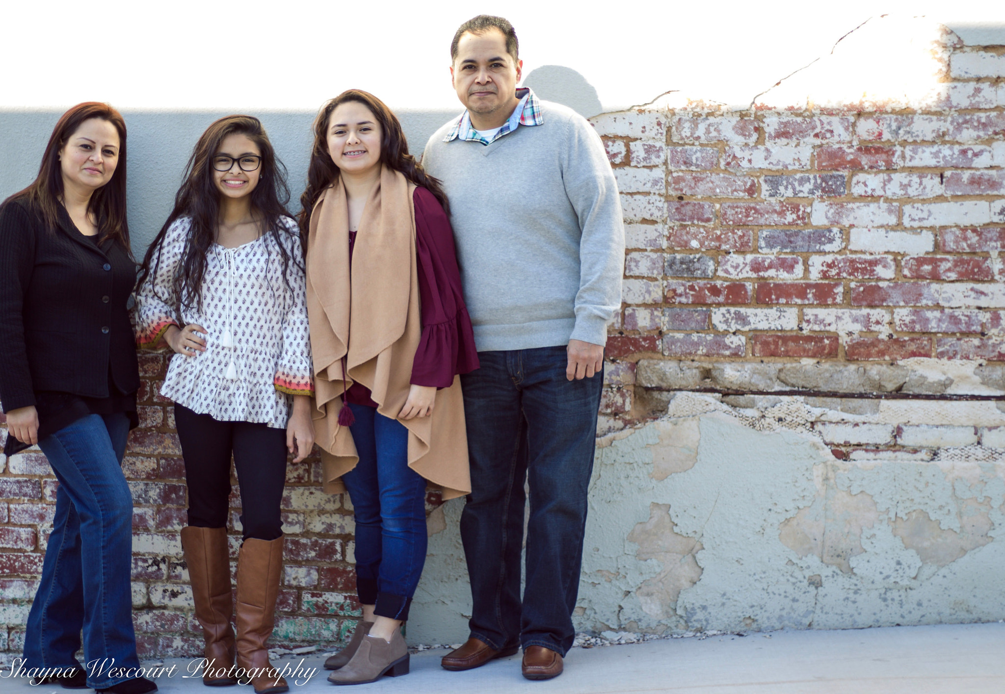 Canon EOS 100D (EOS Rebel SL1 / EOS Kiss X7) sample photo. Family! photography