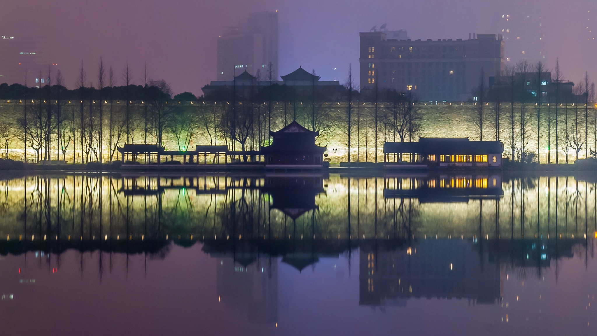 Nikon D80 sample photo. The mirror of xuanwuhu photography
