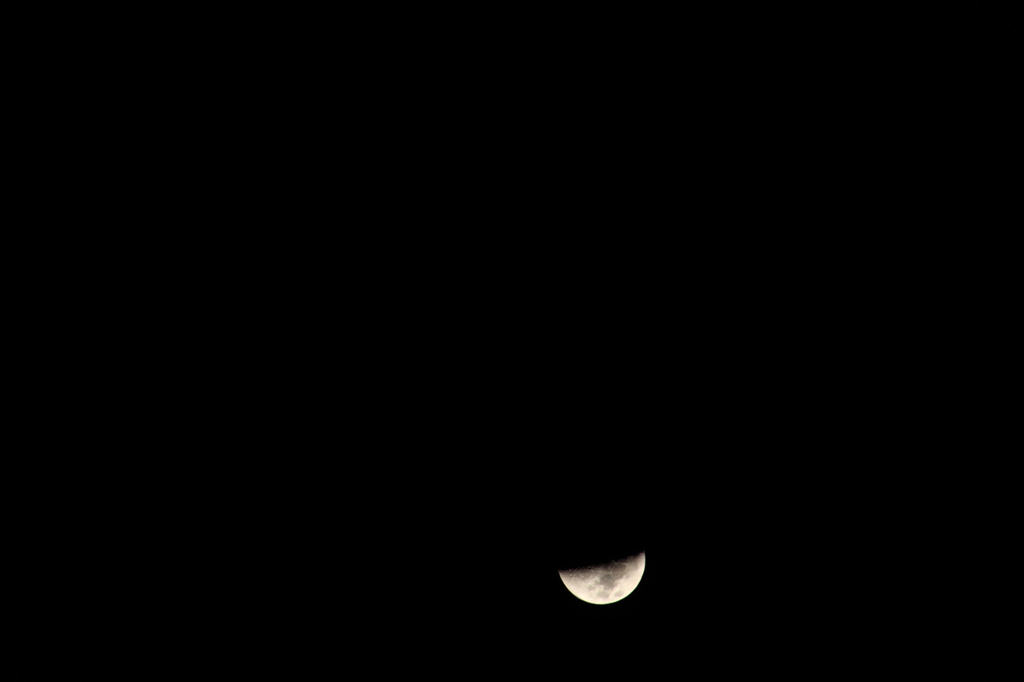 Canon EF-S 18-200mm F3.5-5.6 IS sample photo