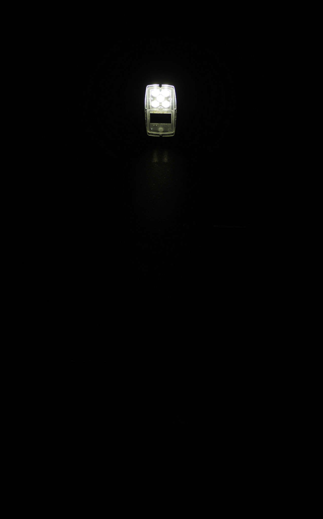 Pentax K-5 + Tamron SP AF 90mm F2.8 Di Macro sample photo. Street light photography