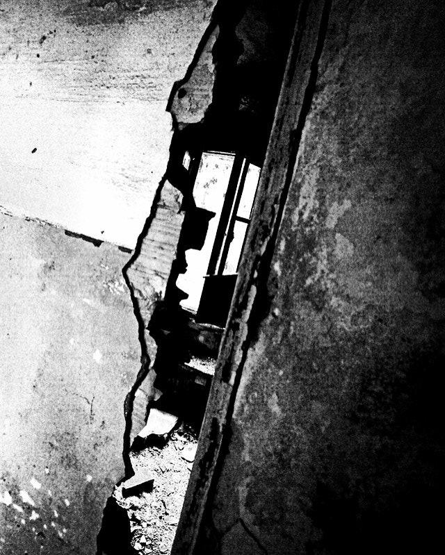 Kodak DCS Pro 14nx sample photo. In quell'antico borgo fantasma mi sono fatto silenzio. photography