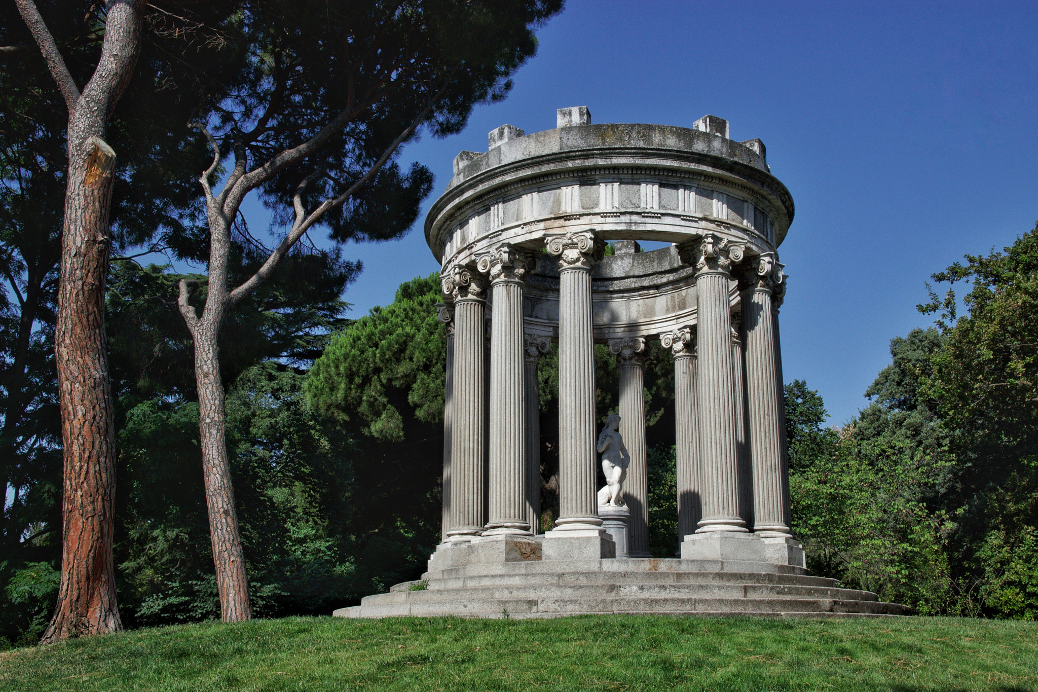 Canon 17-50mm sample photo. Parque de el capricho, madrid photography