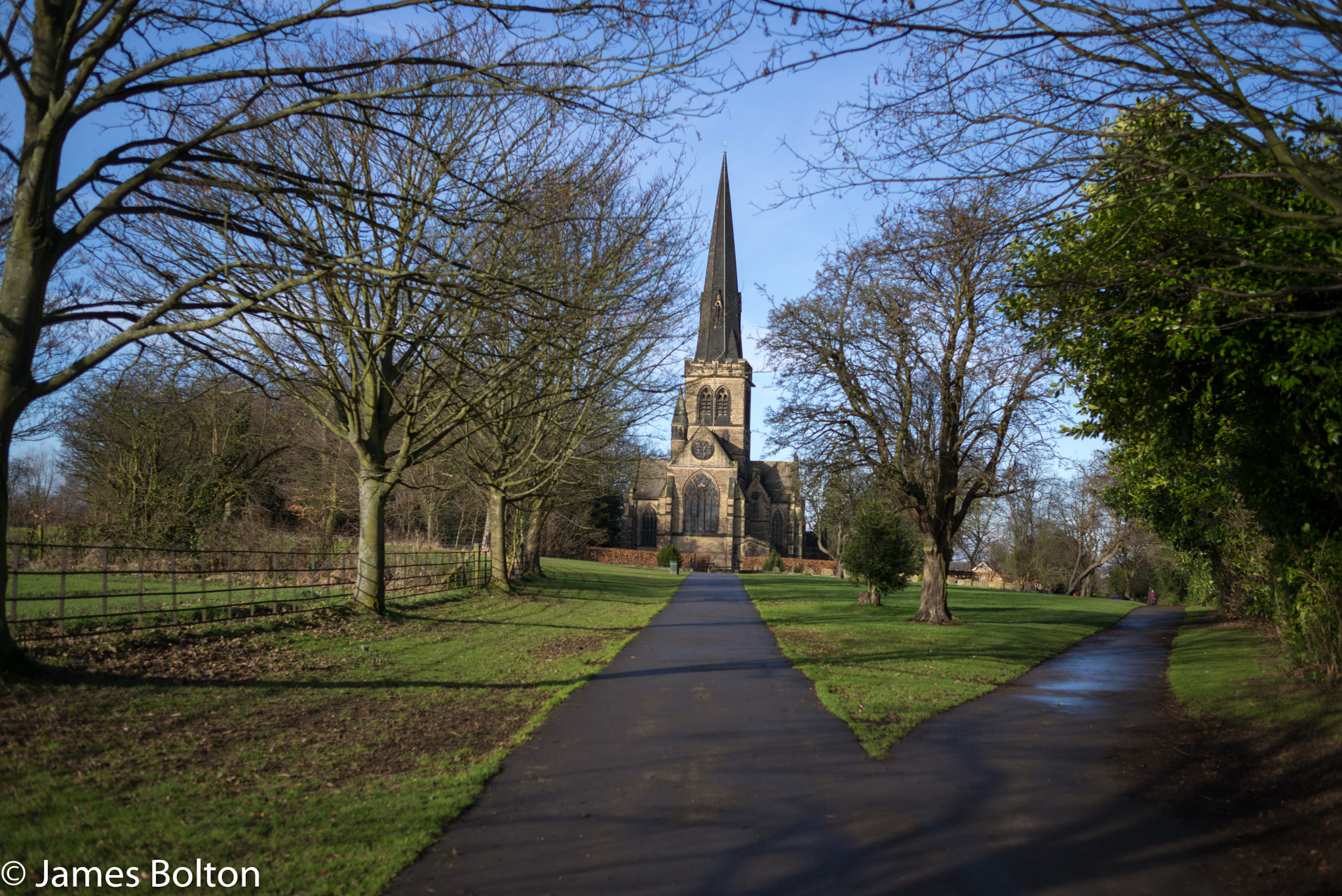 Leica M (Typ 240) + Leica Summarit-M 35mm F2.4 ASPH sample photo. Choose your path photography