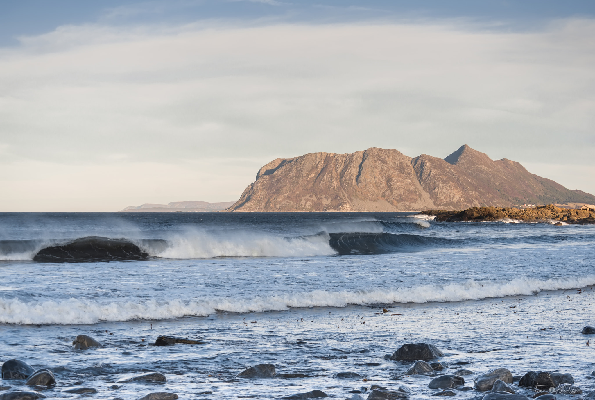 Nikon D800 sample photo. Splashing waves photography