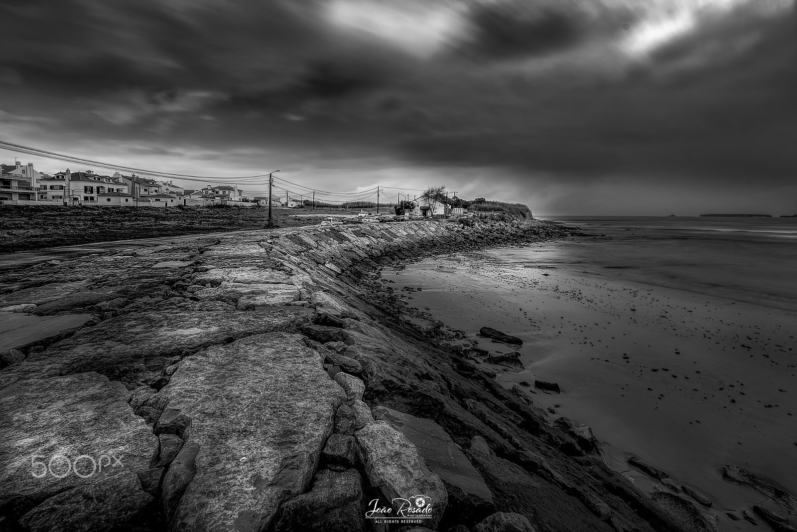 Sigma 10-20mm F3.5 EX DC HSM sample photo. Broken beach - peniche - portugal photography