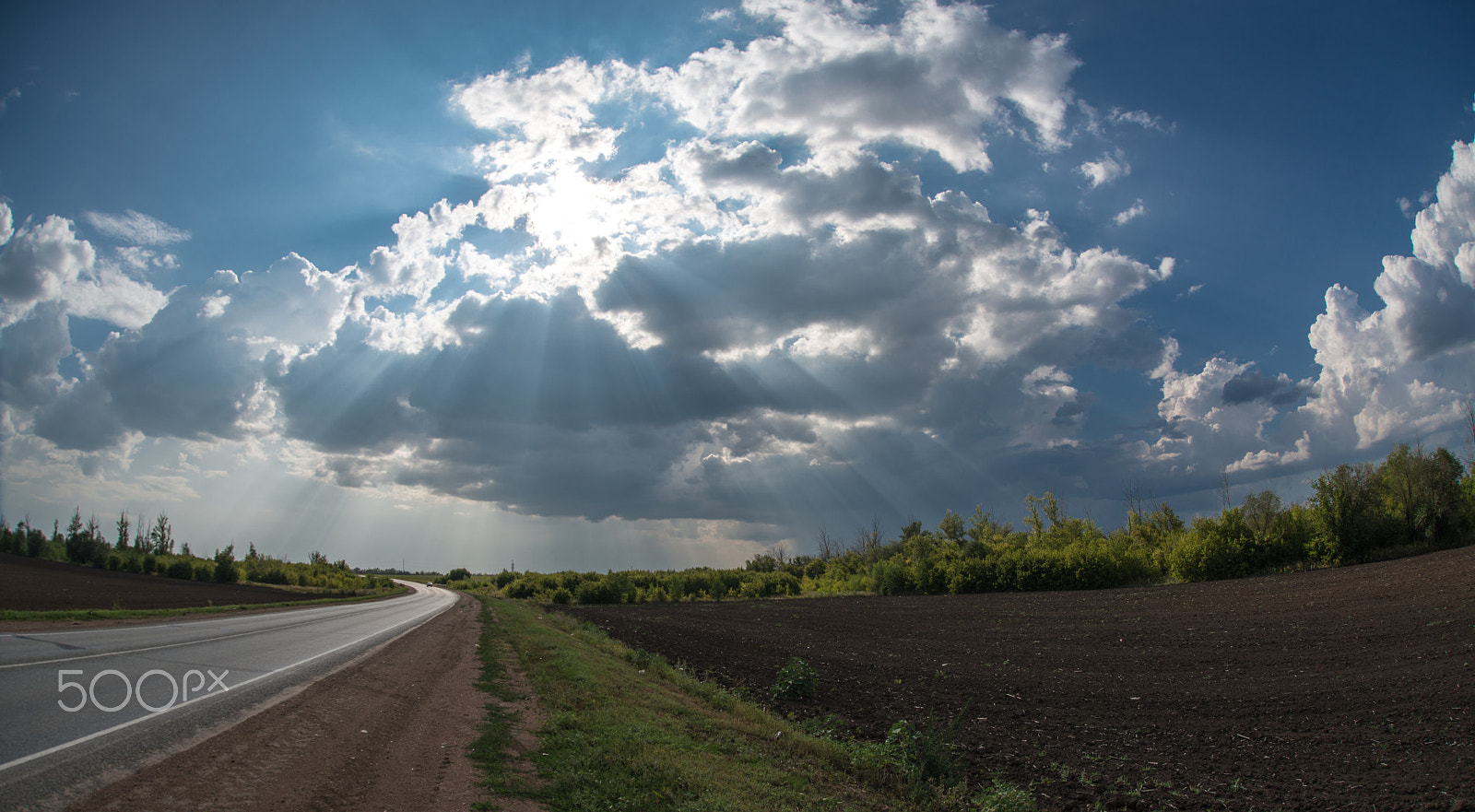 Sigma 15mm F2.8 EX DG Diagonal Fisheye sample photo. Road photography