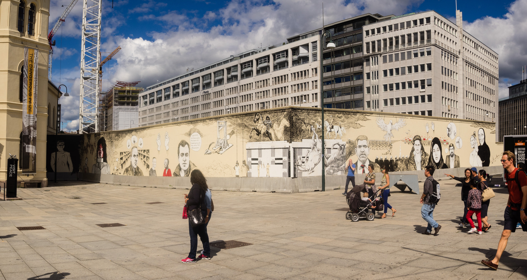 Olympus OM-D E-M1 + OLYMPUS M.9-18mm F4.0-5.6 sample photo. Oslo peace mural 1 photography