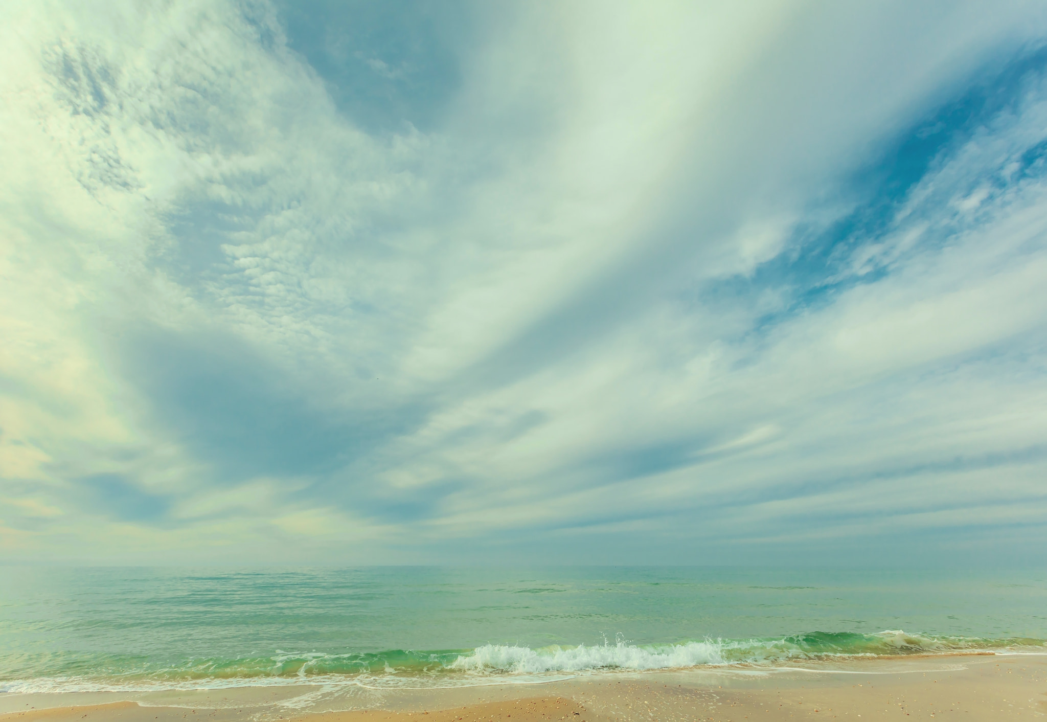 Canon EF 16-35mm F2.8L II USM sample photo. Sea shore photography