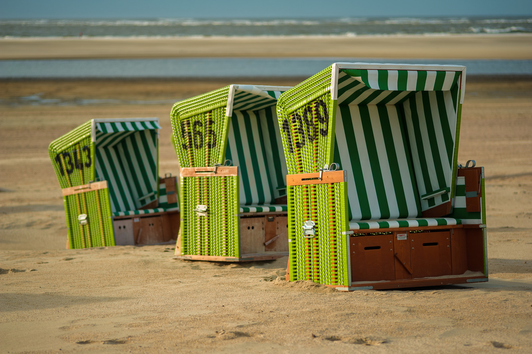 Nikon D700 sample photo. Borkum strandkörbe photography