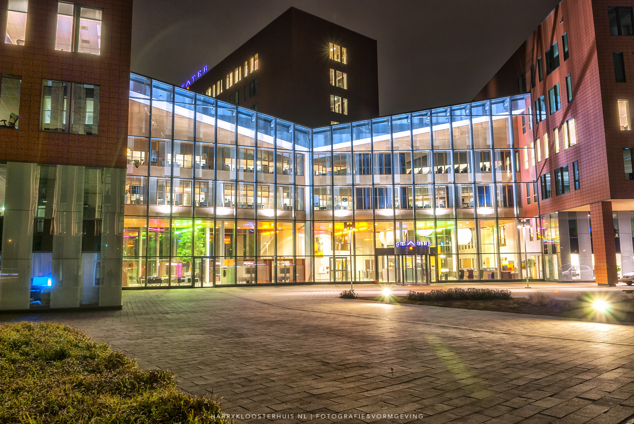 Nikon D80 sample photo. Stater headquater photography