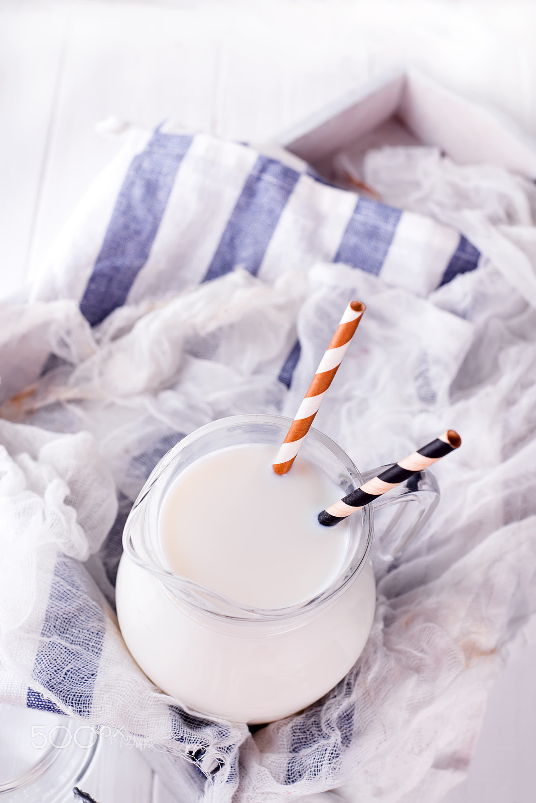 Nikon D610 + AF Nikkor 50mm f/1.8 sample photo. Milk in the glass w photography