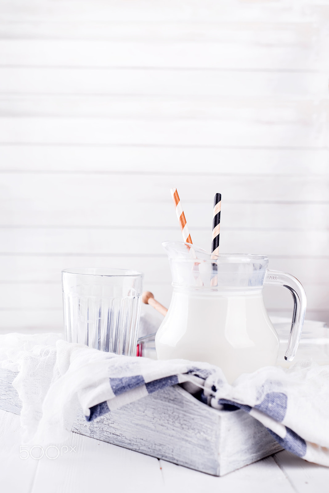 Nikon D610 + AF Nikkor 50mm f/1.8 sample photo. Milk in the glass w photography