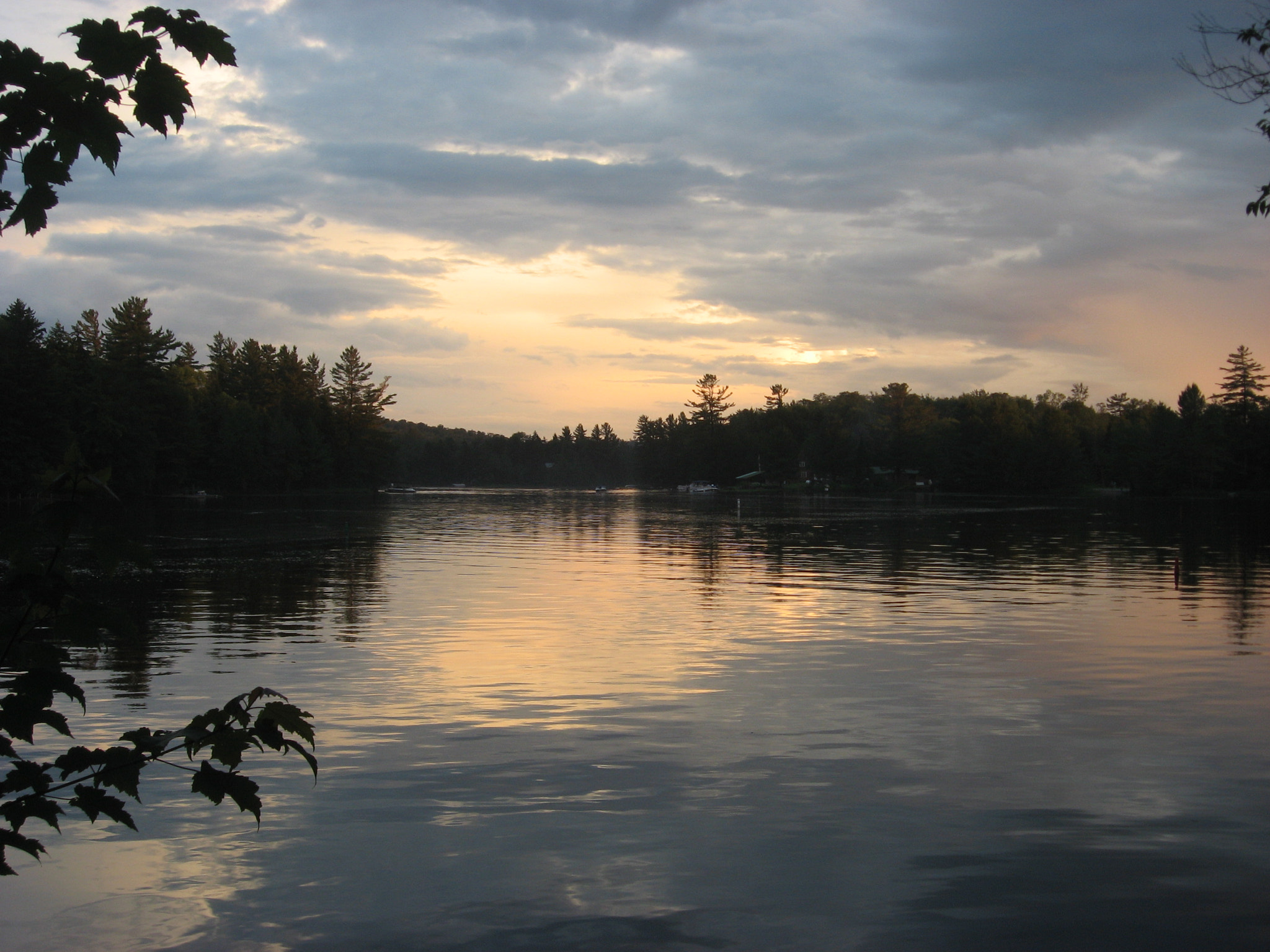 Canon POWERSHOT A540 sample photo. Sunset reflection photography