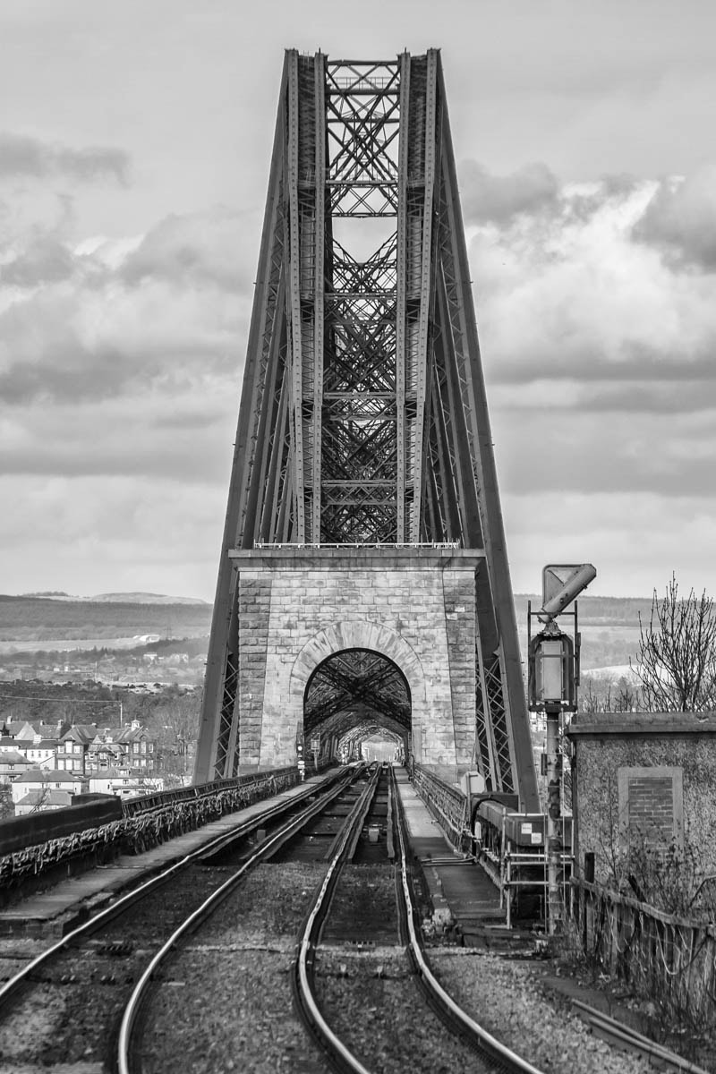 Canon EOS 7D + Sigma 50-200mm F4-5.6 DC OS HSM sample photo. The forth bridge photography