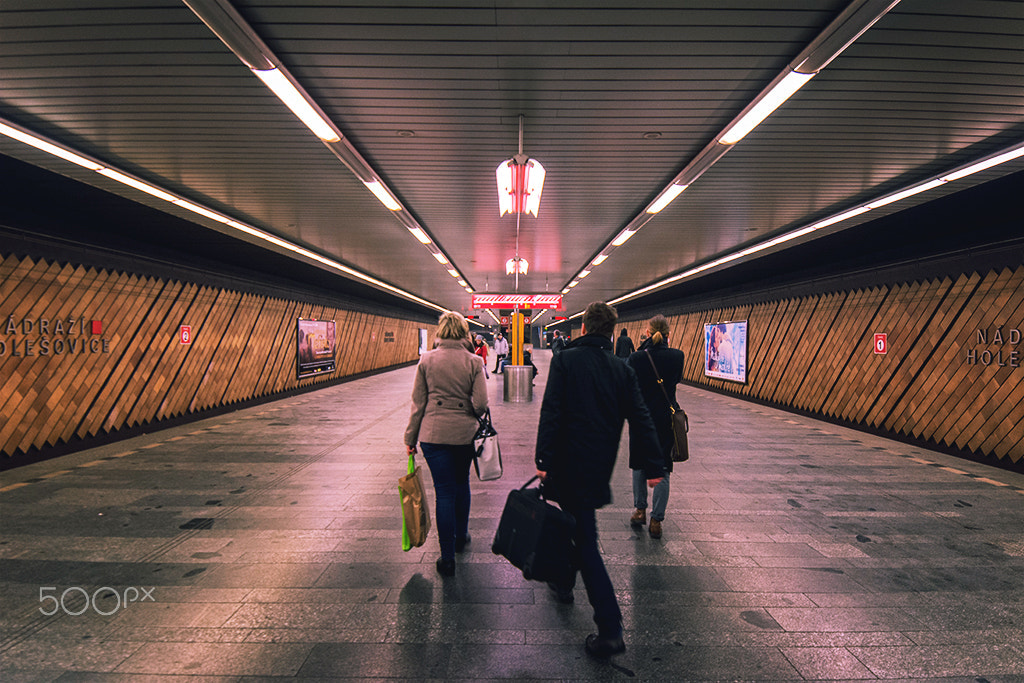 Samyang 14mm F2.8 ED AS IF UMC sample photo. Prague metro photography