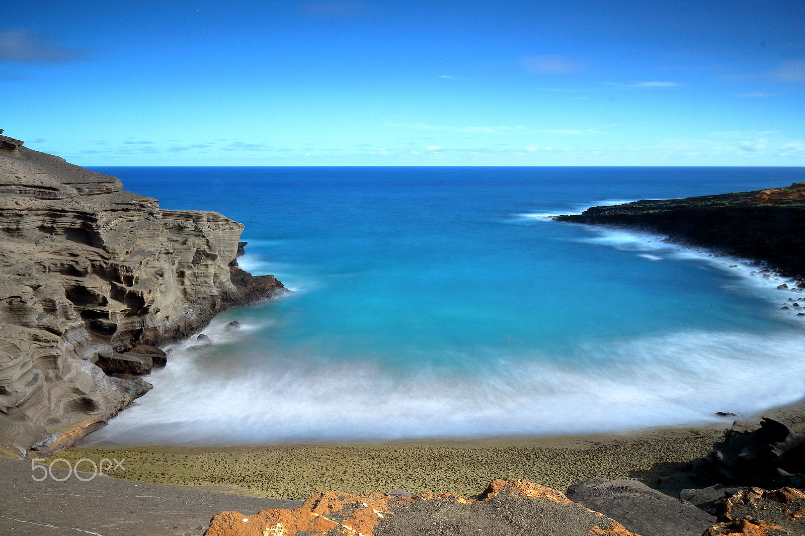 Canon EF-S 17-55mm F2.8 IS USM sample photo. Hawaii green sand beach photography