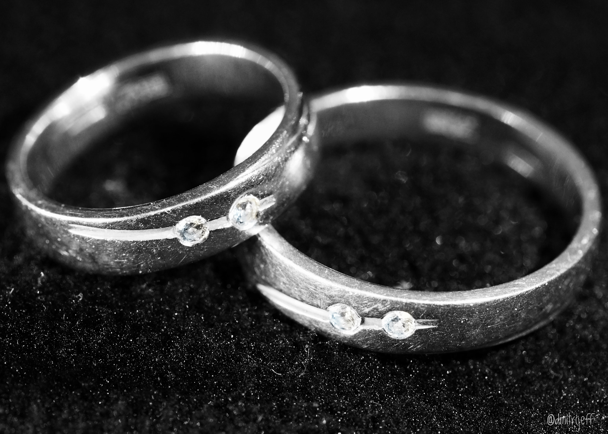 Olympus M.Zuiko Digital ED 60mm F2.8 Macro sample photo. Silver wedding photography