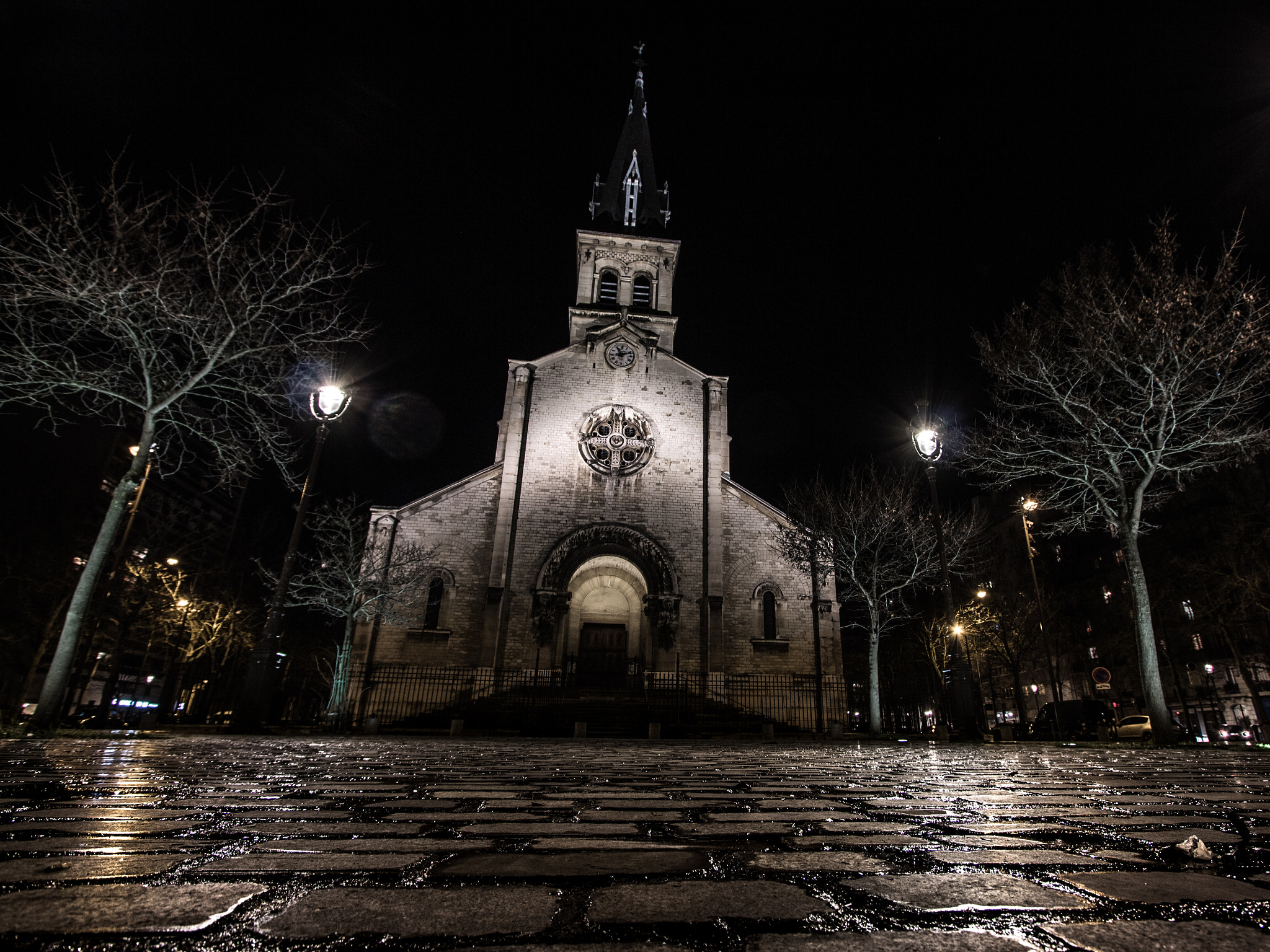 Canon EF-S 10-22mm F3.5-4.5 USM sample photo. Notre dame de la gare 2 photography