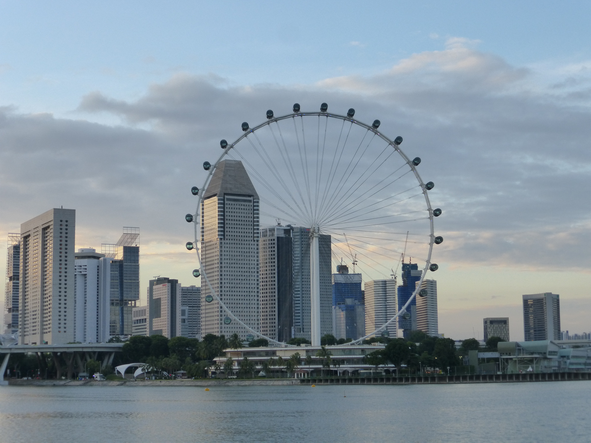 Panasonic Lumix DMC-ZS25 (Lumix DMC-TZ35) sample photo. Singapore skyline photography