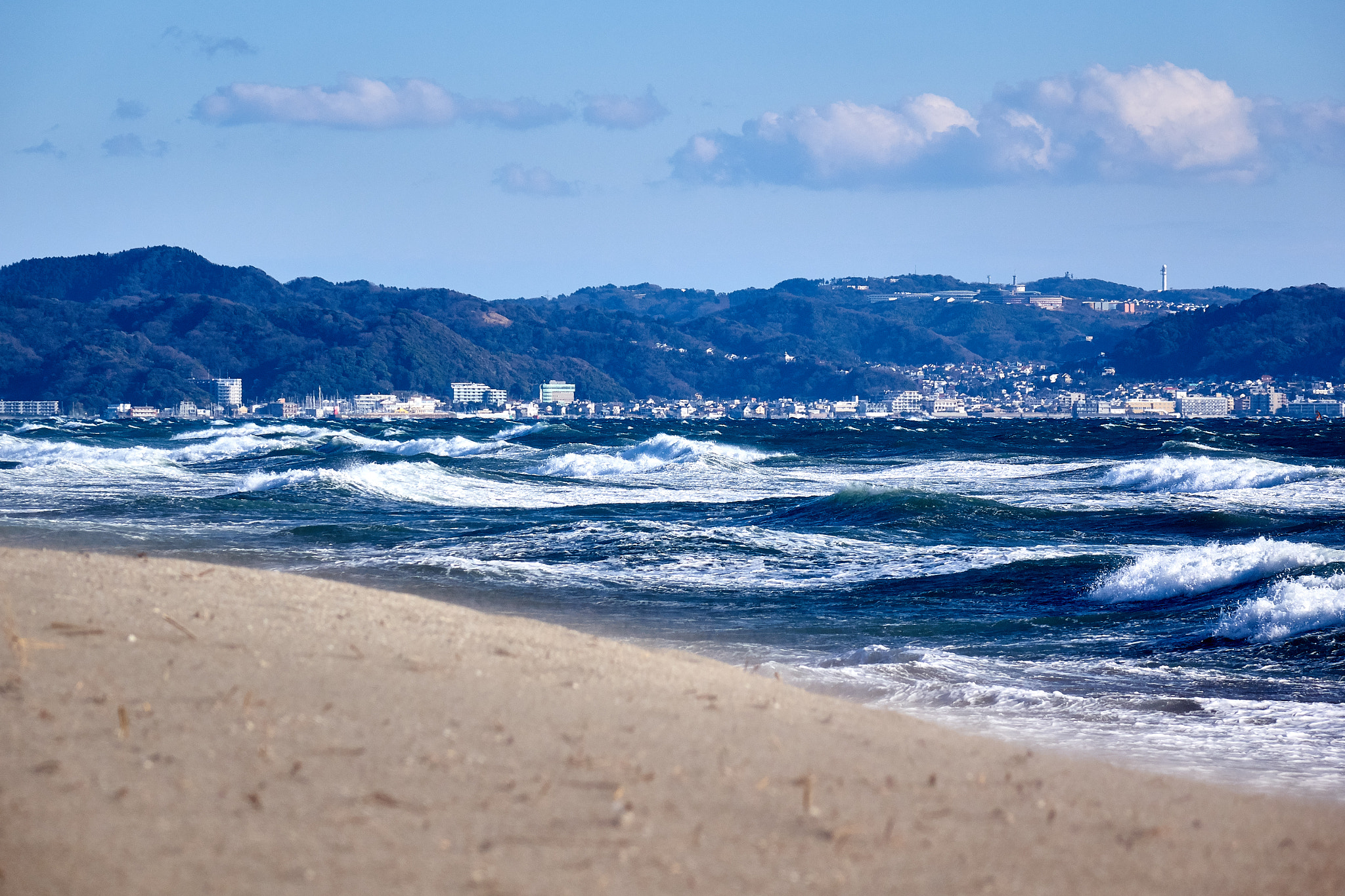 Sony Cyber-shot DSC-RX10 + Sony Cyber-shot DSC-RX10 sample photo. Winter beach with strong winds & waves photography
