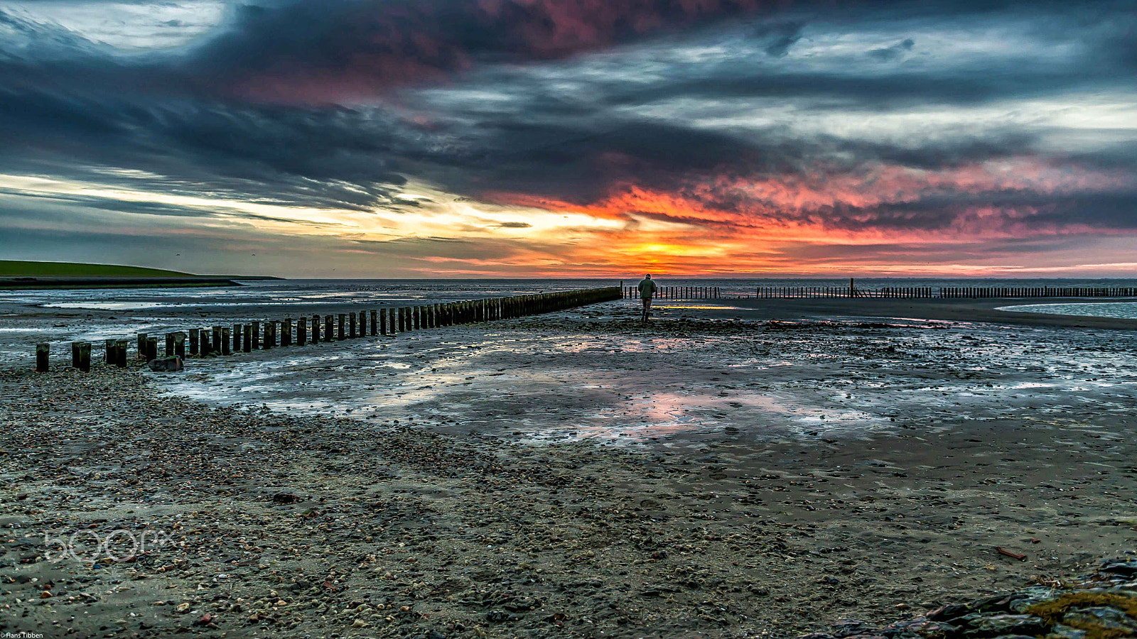 Canon EOS-1Ds Mark III + Canon EF 24mm F1.4L II USM sample photo. Dawn is breaking photography