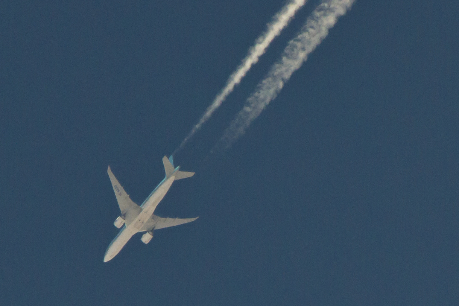 Canon EF 70-200mm F2.8L IS II USM sample photo. Koreanaircargo overphx photography