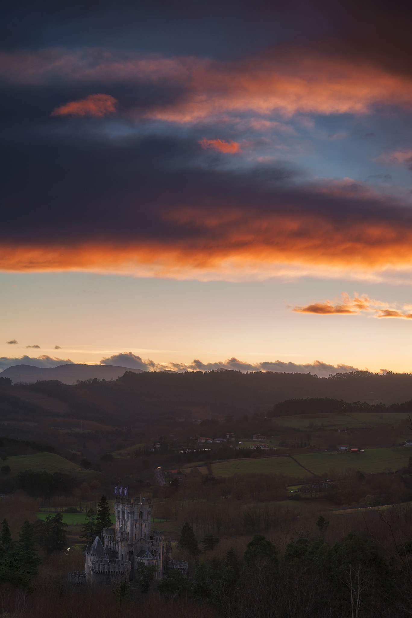 AF Nikkor 70-210mm f/4-5.6 sample photo. The butron castle (bizkaia) photography