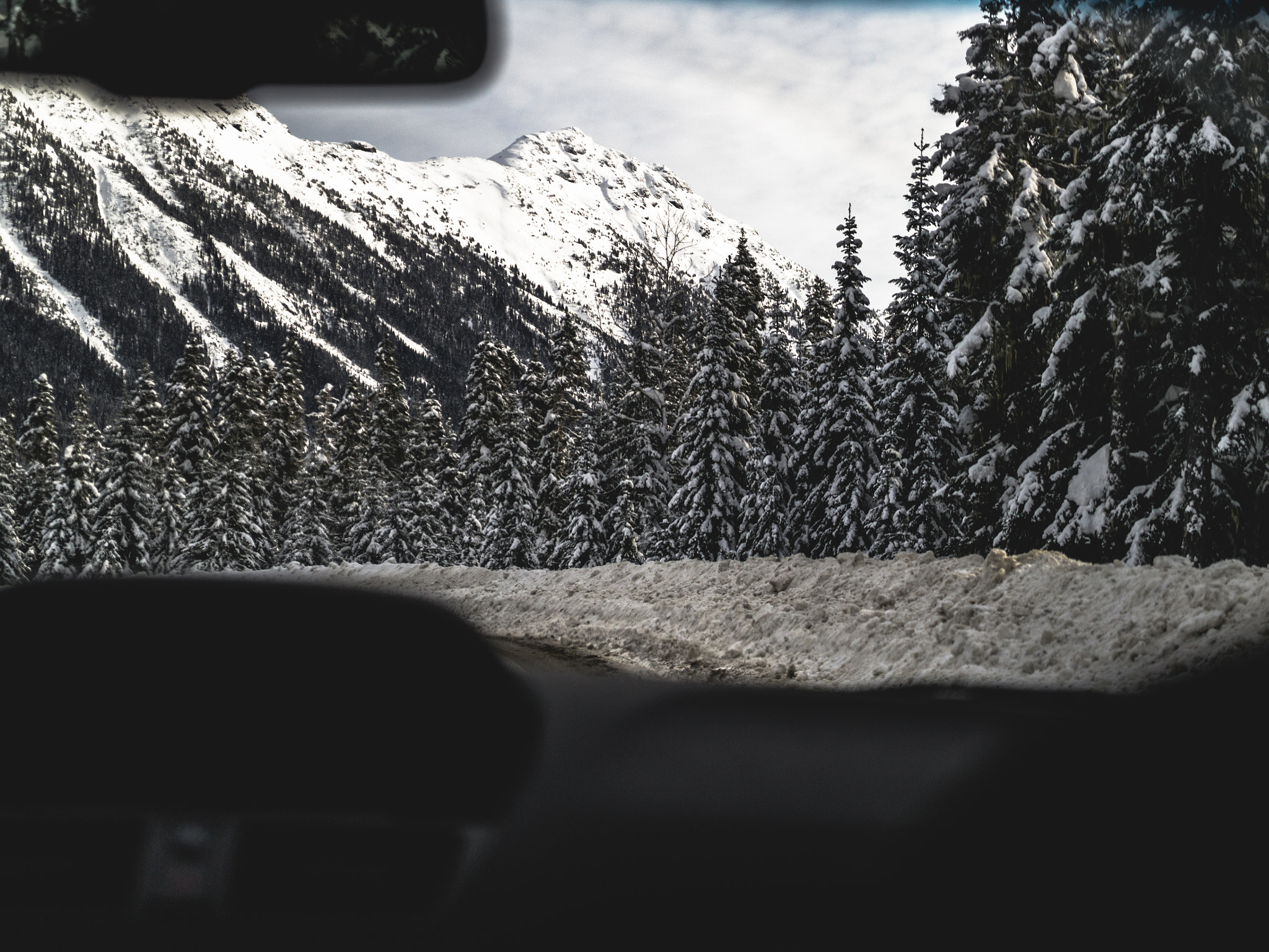 Panasonic Lumix G X Vario 12-35mm F2.8 ASPH Power OIS sample photo. Road trips photography