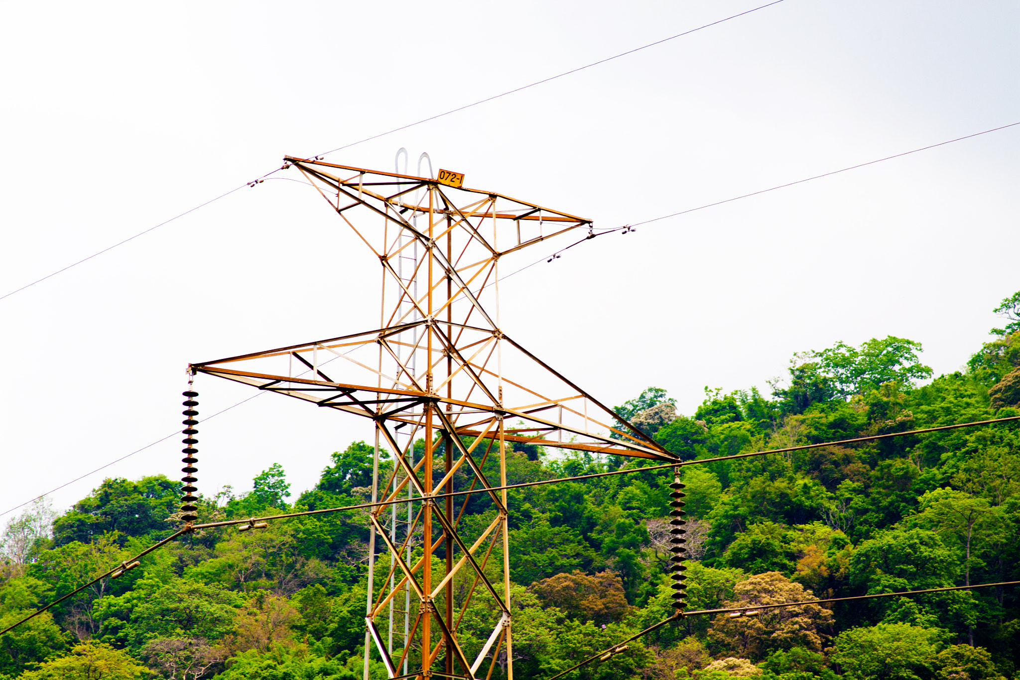 Canon EOS 50D + Tamron AF 70-300mm F4-5.6 Di LD Macro sample photo. High voltage electric tower line photography