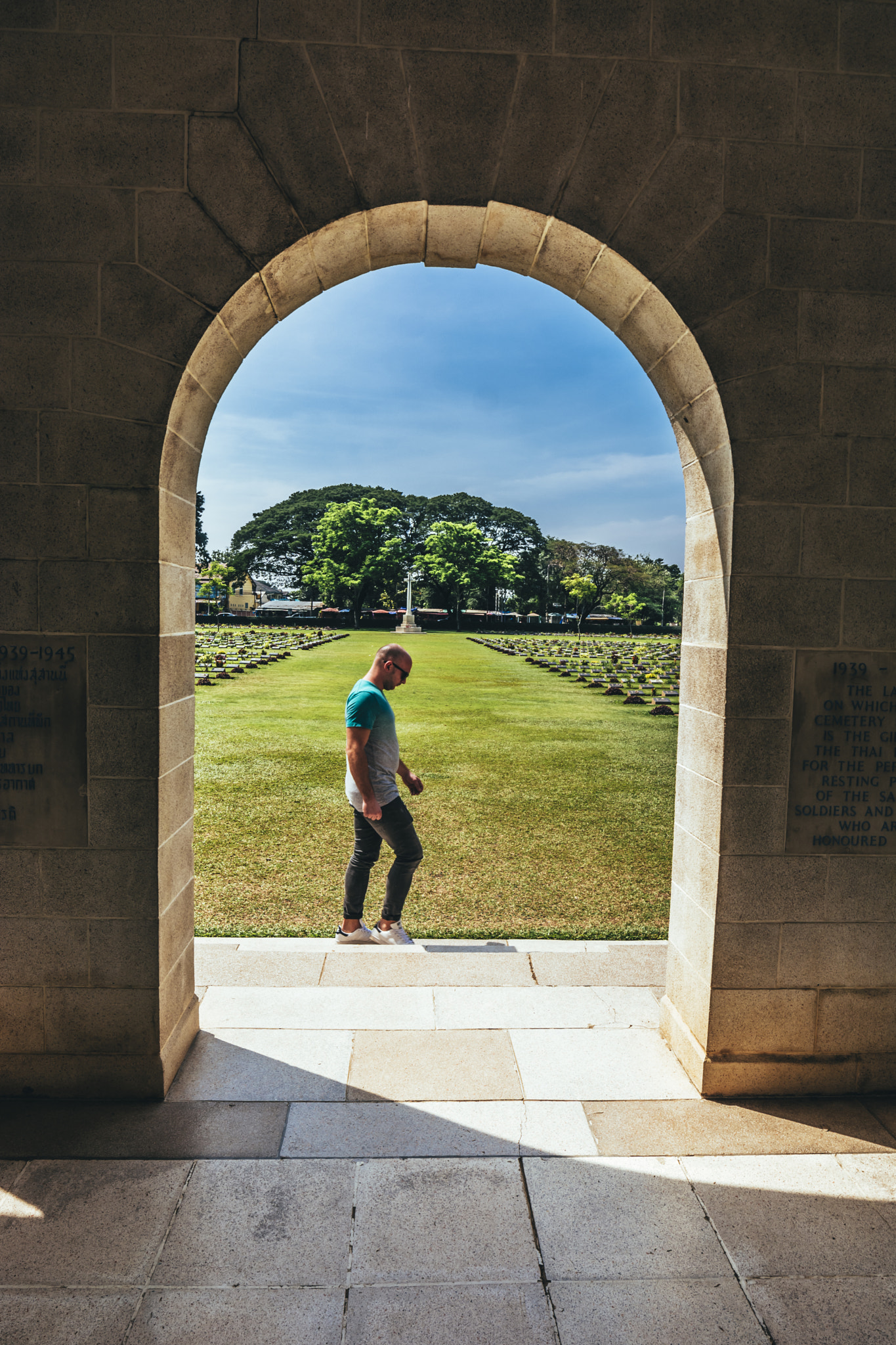 Samyang 14mm F2.8 ED AS IF UMC sample photo. War cemetary photography