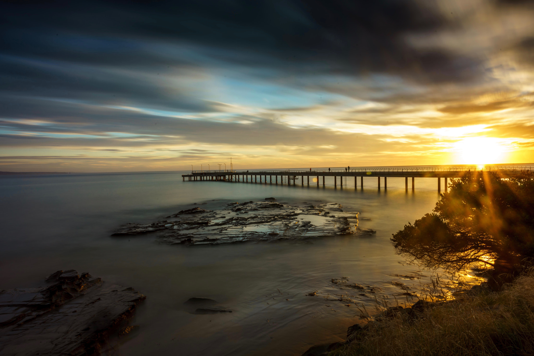 Sony a7R II + Canon EF 17-40mm F4L USM sample photo. Lorne victoria. photography