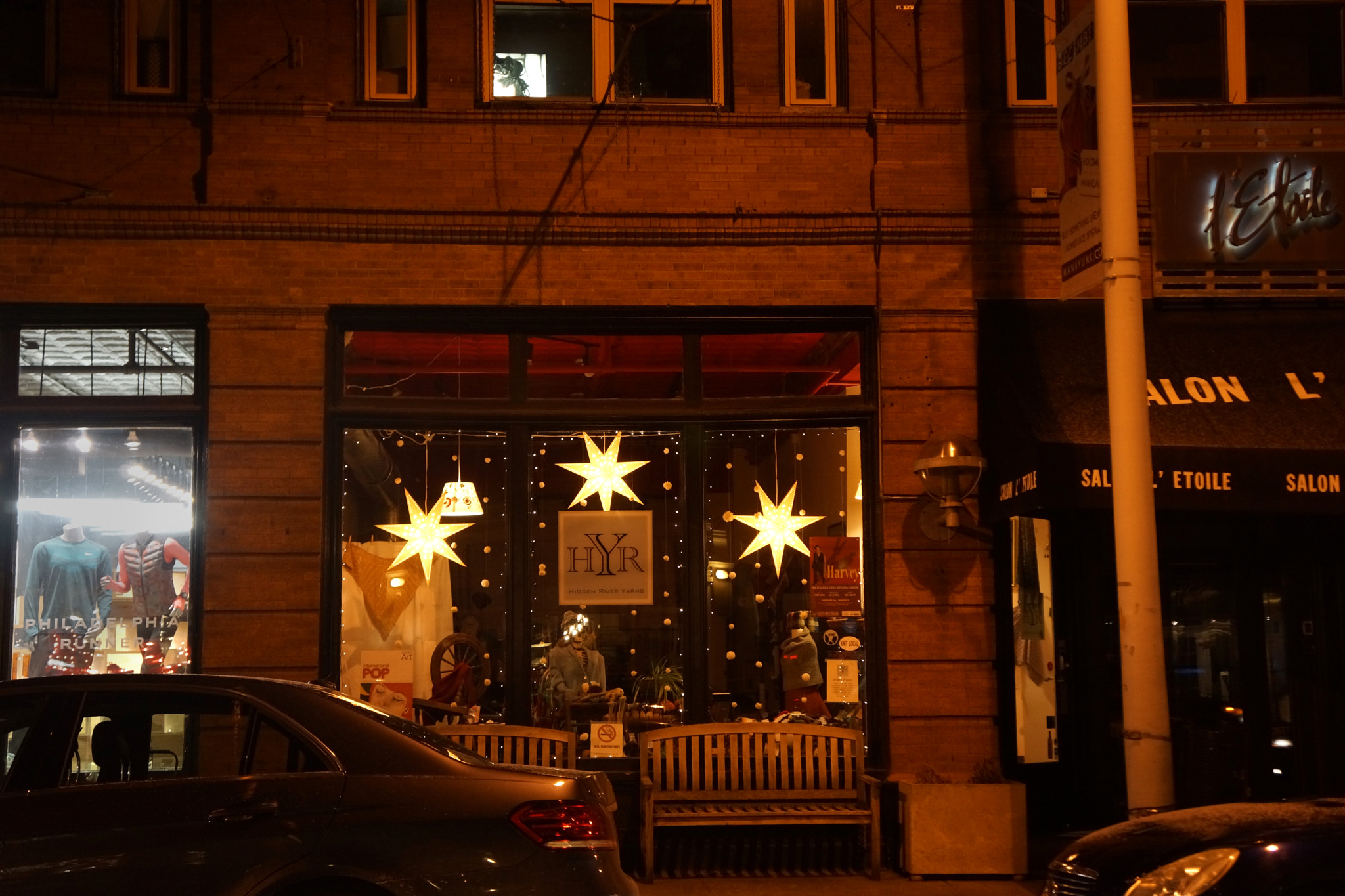 Sony Alpha NEX-7 + Sony E 18-55mm F3.5-5.6 OSS sample photo. Shop in manayunk photography