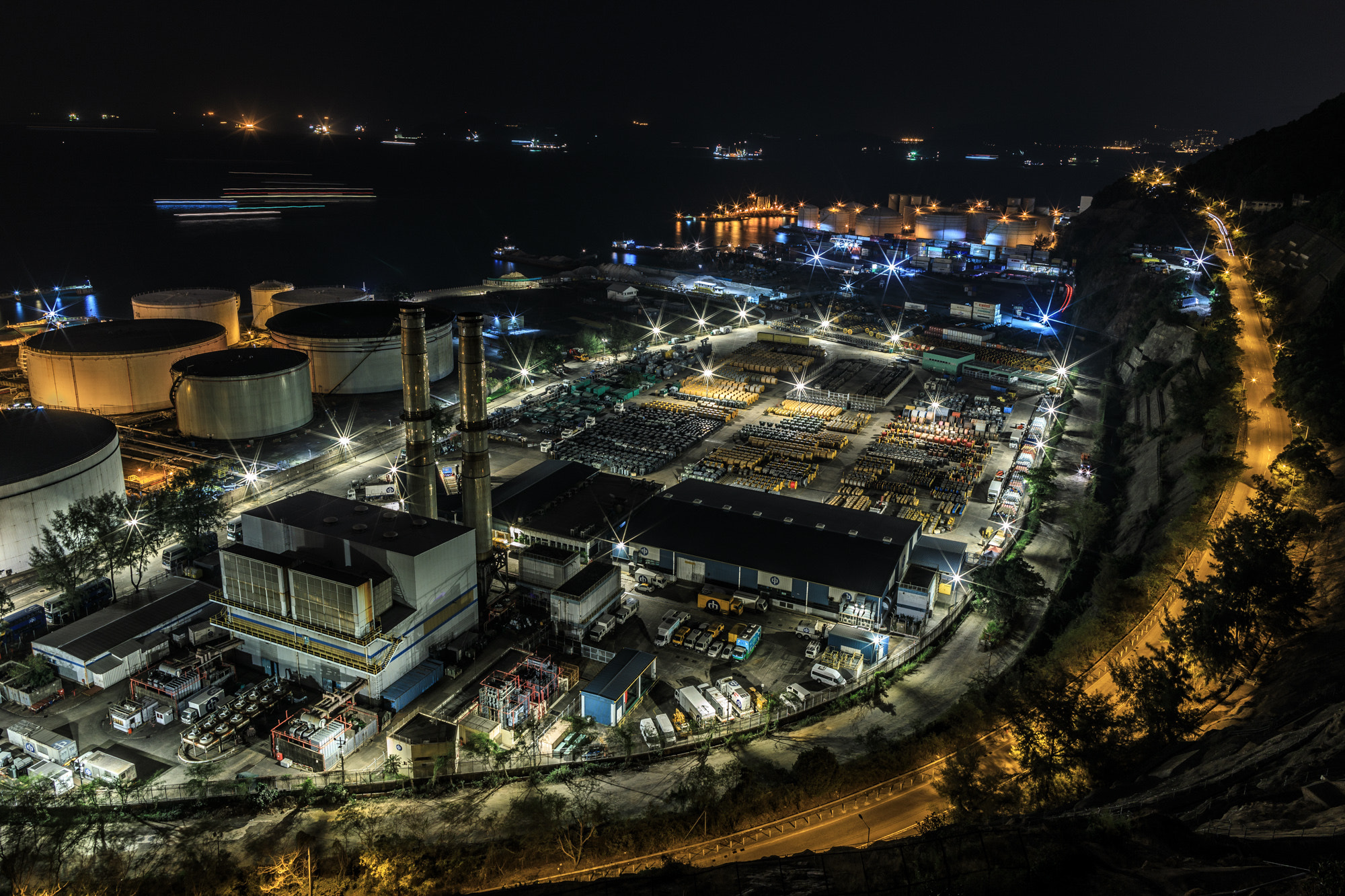 Canon EF 24mm F1.4L II USM sample photo. Oil depot photography