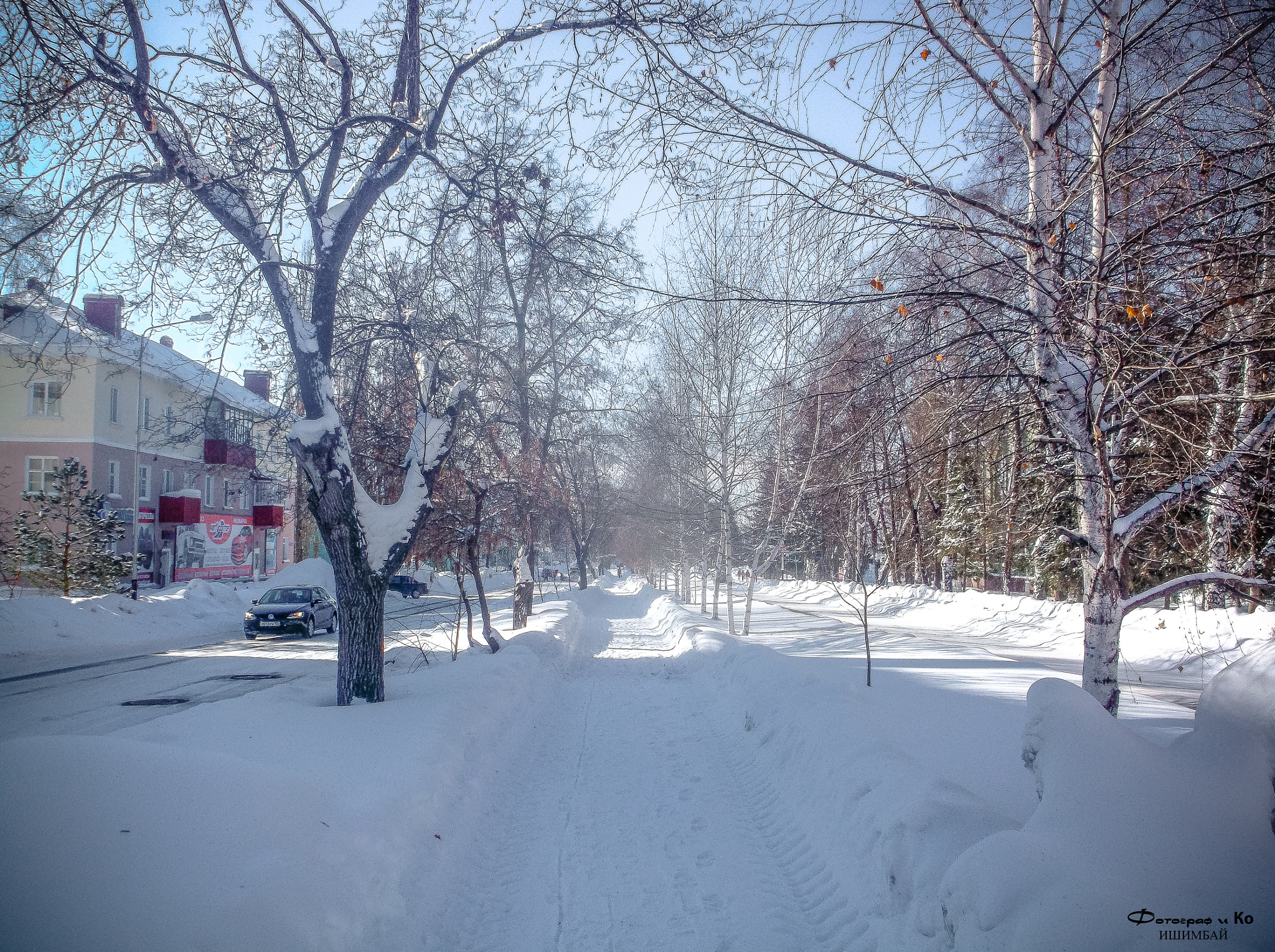 Fujifilm FinePix AX650 sample photo. Winter town photography