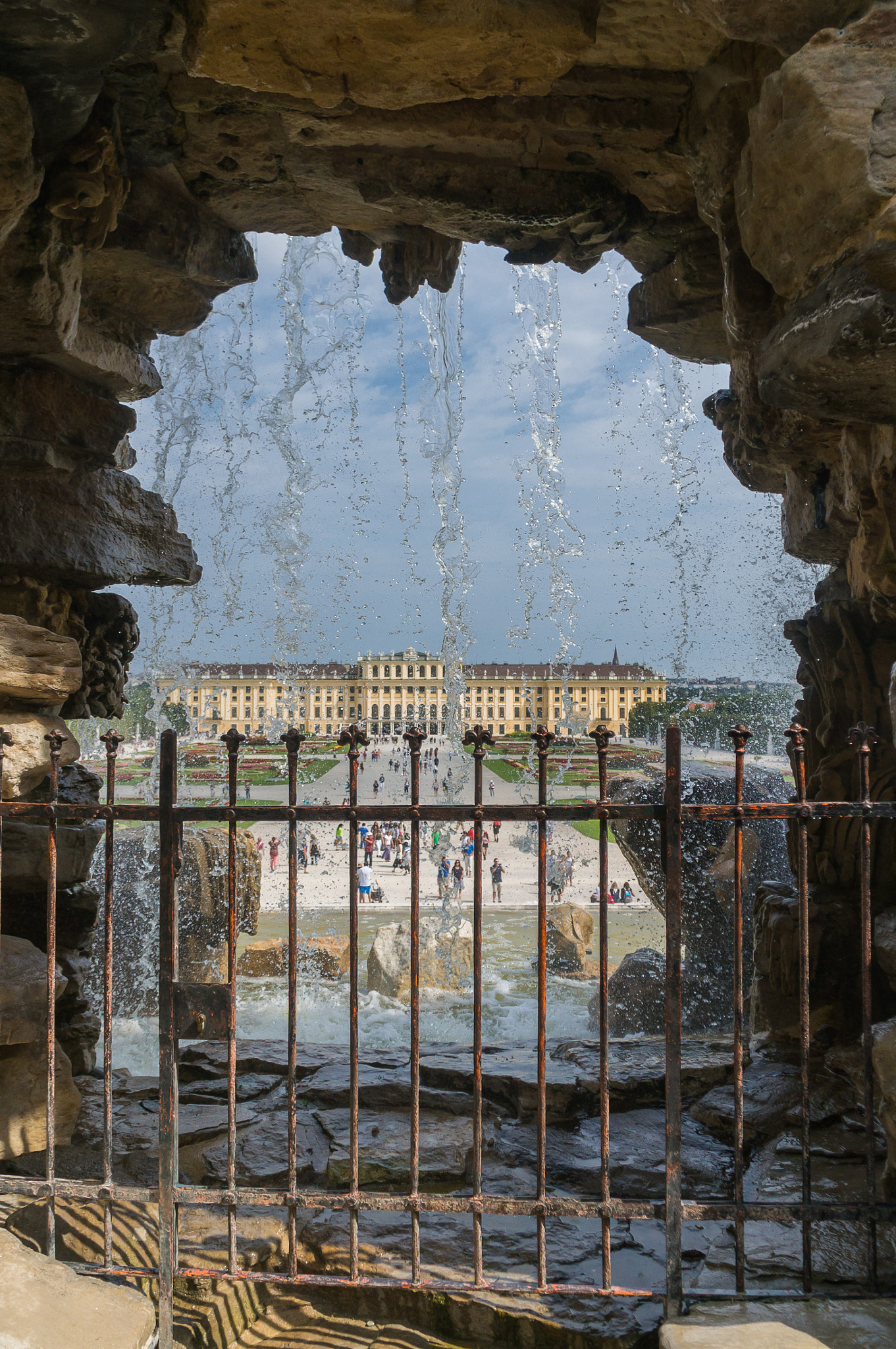 Sony Alpha NEX-6 + Sony E PZ 18-105mm F4 G OSS sample photo. Wasserfall photography