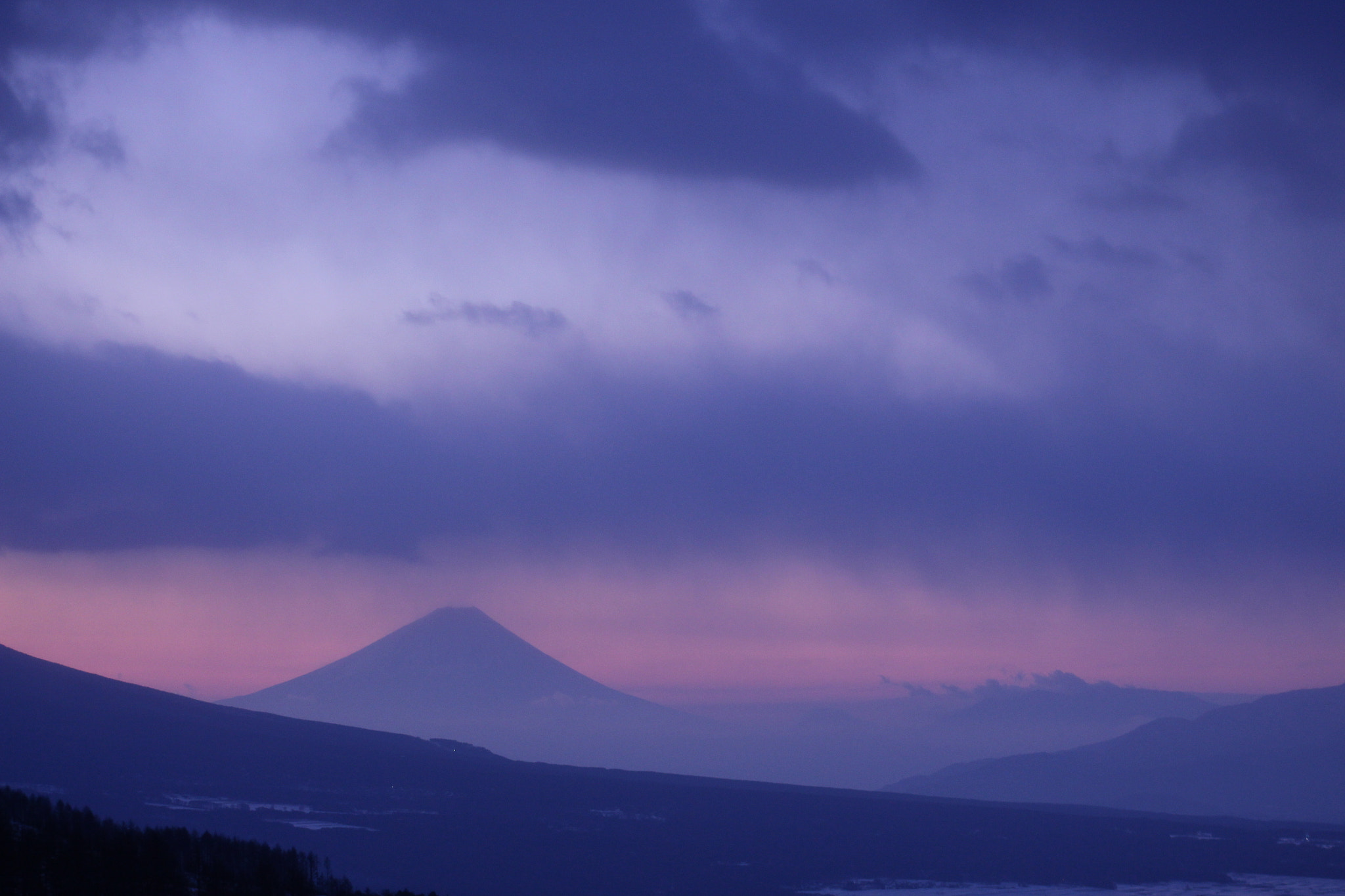 Canon EOS 700D (EOS Rebel T5i / EOS Kiss X7i) + EF75-300mm f/4-5.6 sample photo. Mt.fuji photography